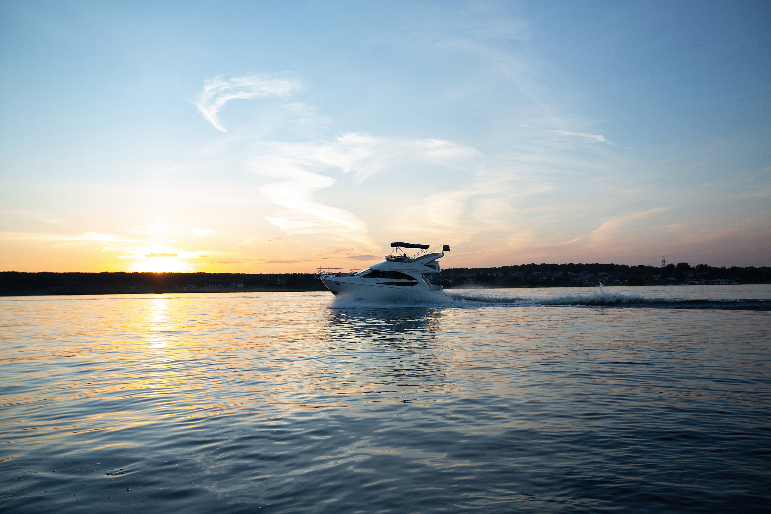 Presentstar. Прогулка на яхте. Свадебный и семейный фотограф