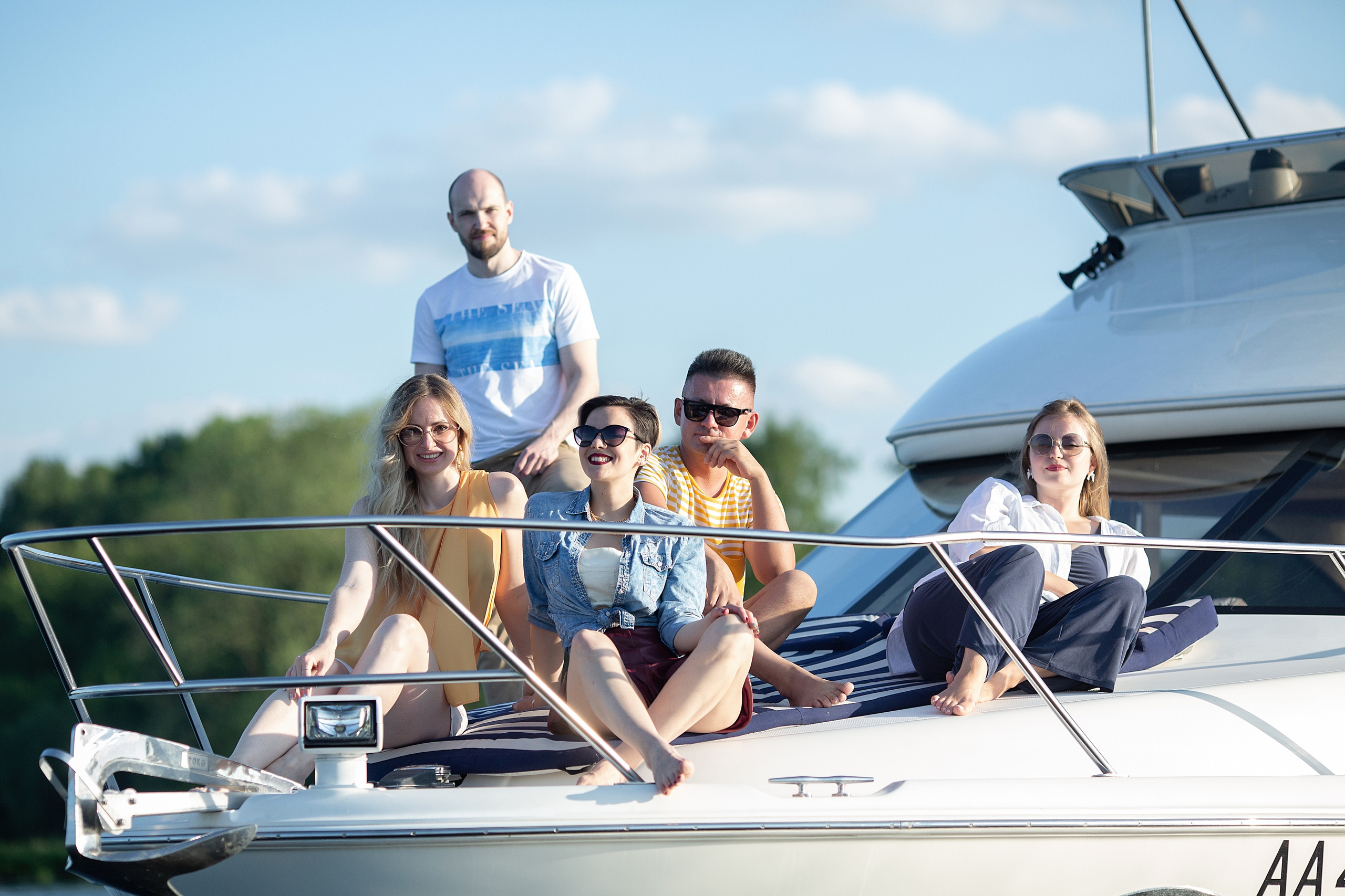 Presentstar. Прогулка на яхте. Свадебный и семейный фотограф