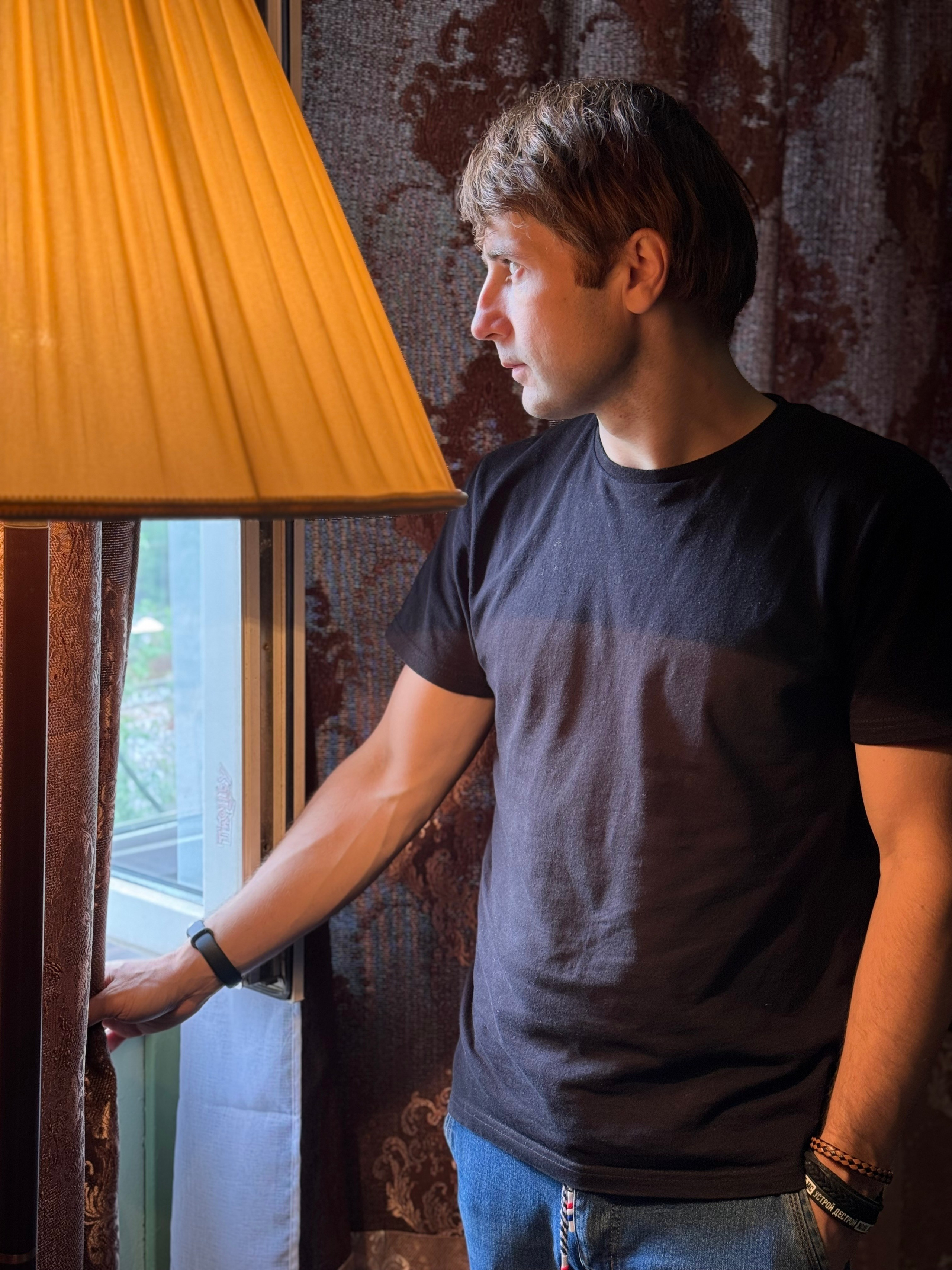 Режиссер Арсений Ганчуков, полный метр «Московские твари». Фотограф, оператор и рилсмейкер в Москве — Ася Палагута