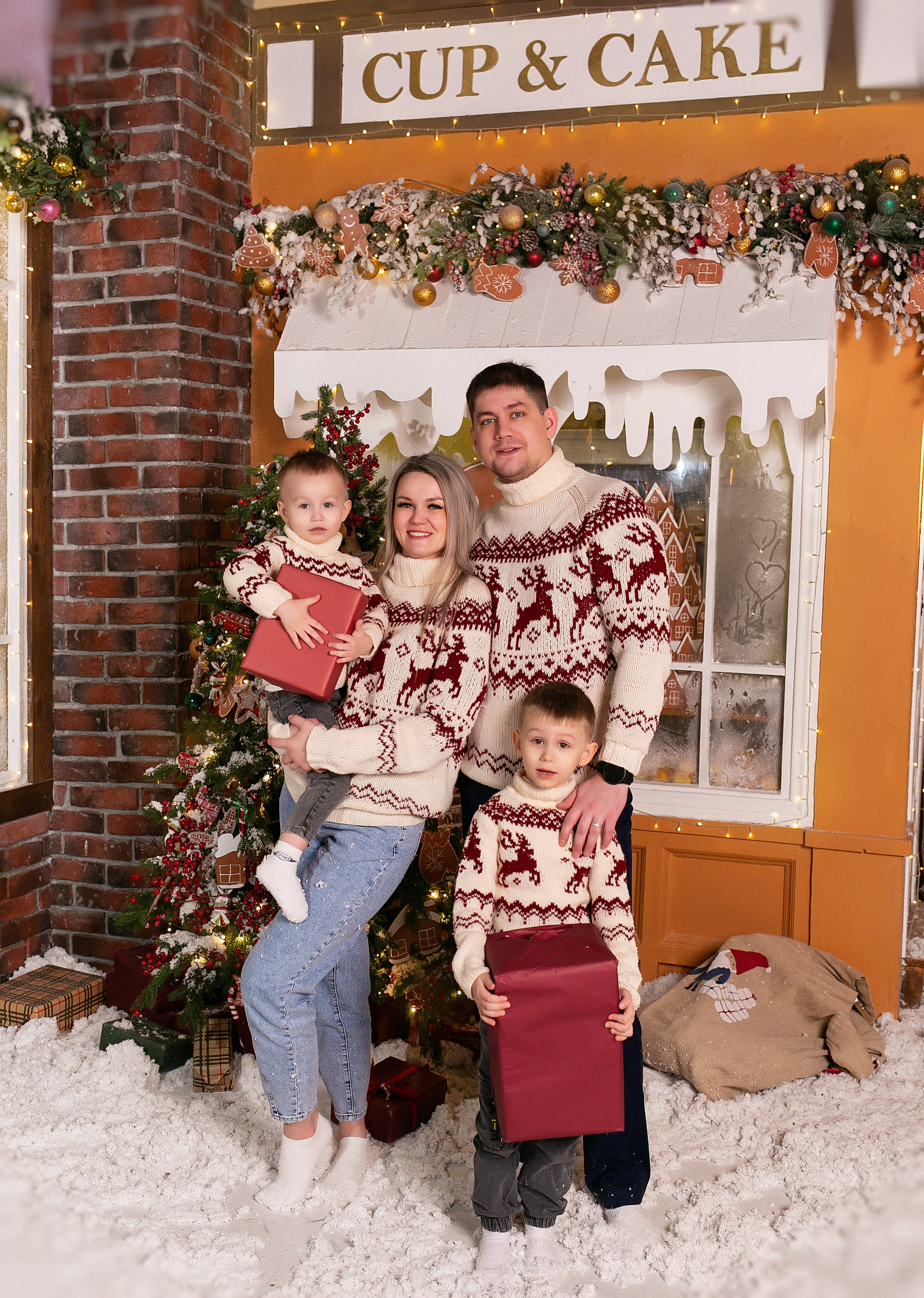 Семейные фотографии. Фотограф новорожденных и семейный фотограф НСО г. Бердск Марина Львова