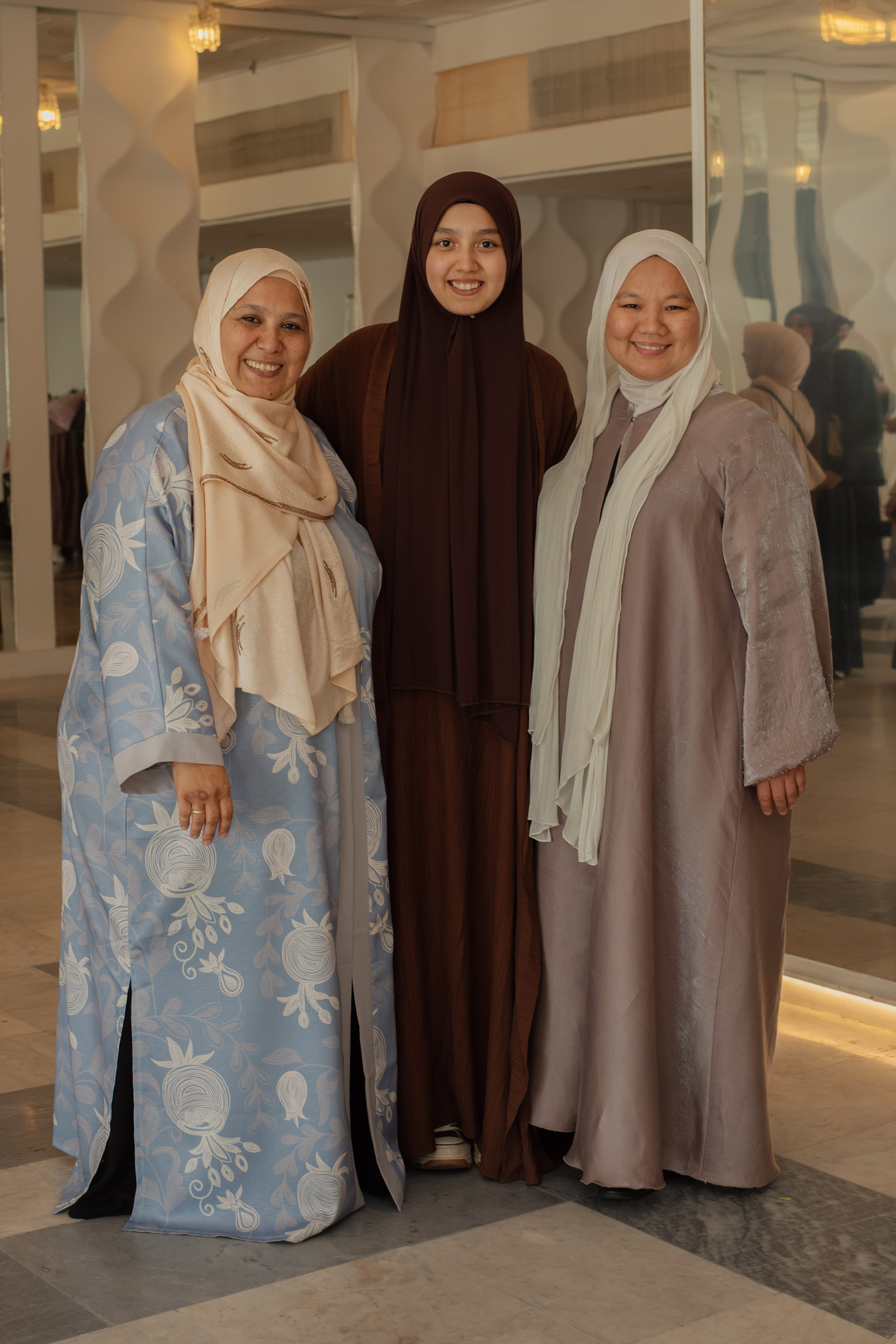 Выпускной в Евразийской женской гуманитарной академии. Лина Курочка — ваш фотограф