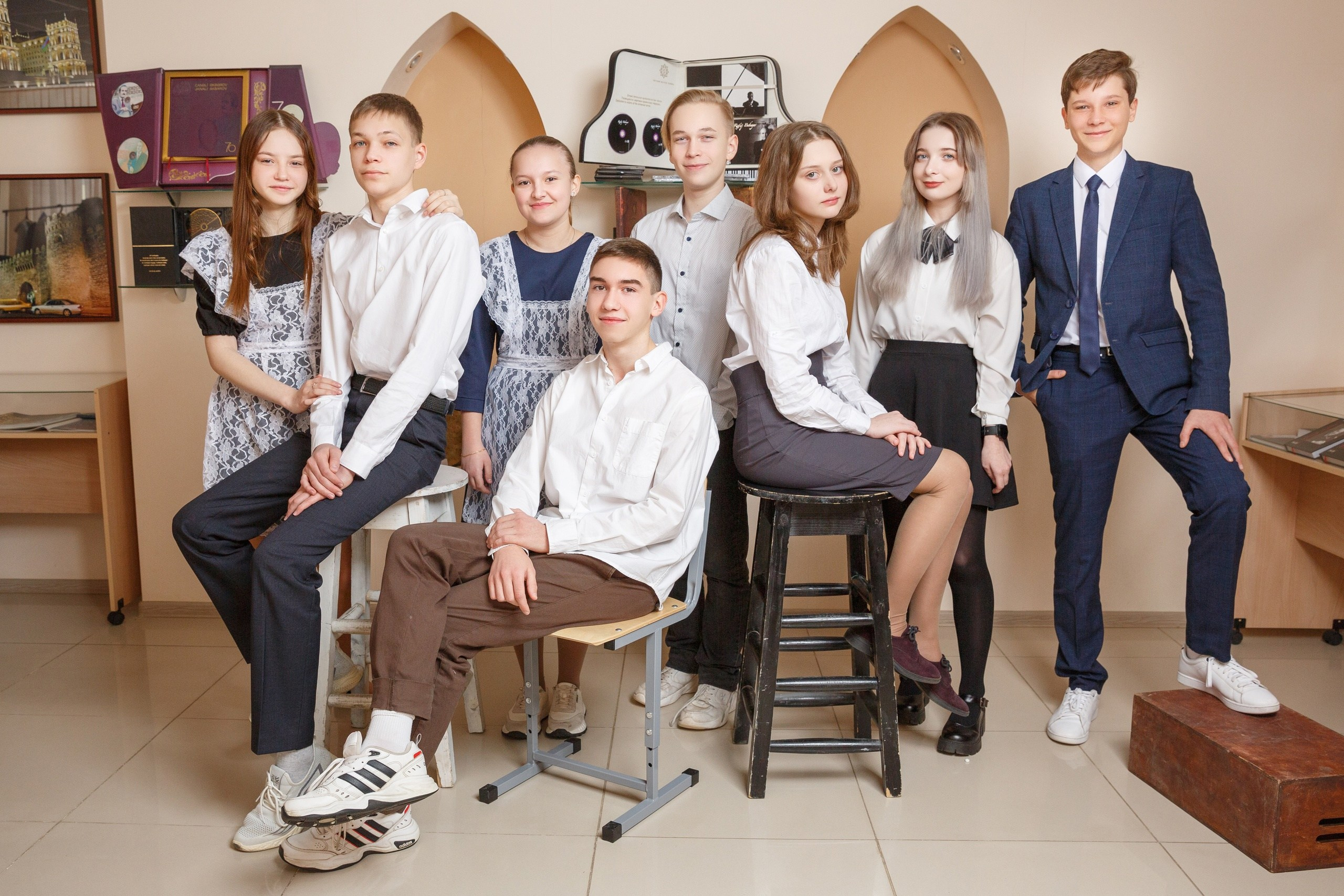 Выпускной альбом Ульяновск. SchoolBook — Выпускные альбомы| Школьный фотограф в Ульяновске