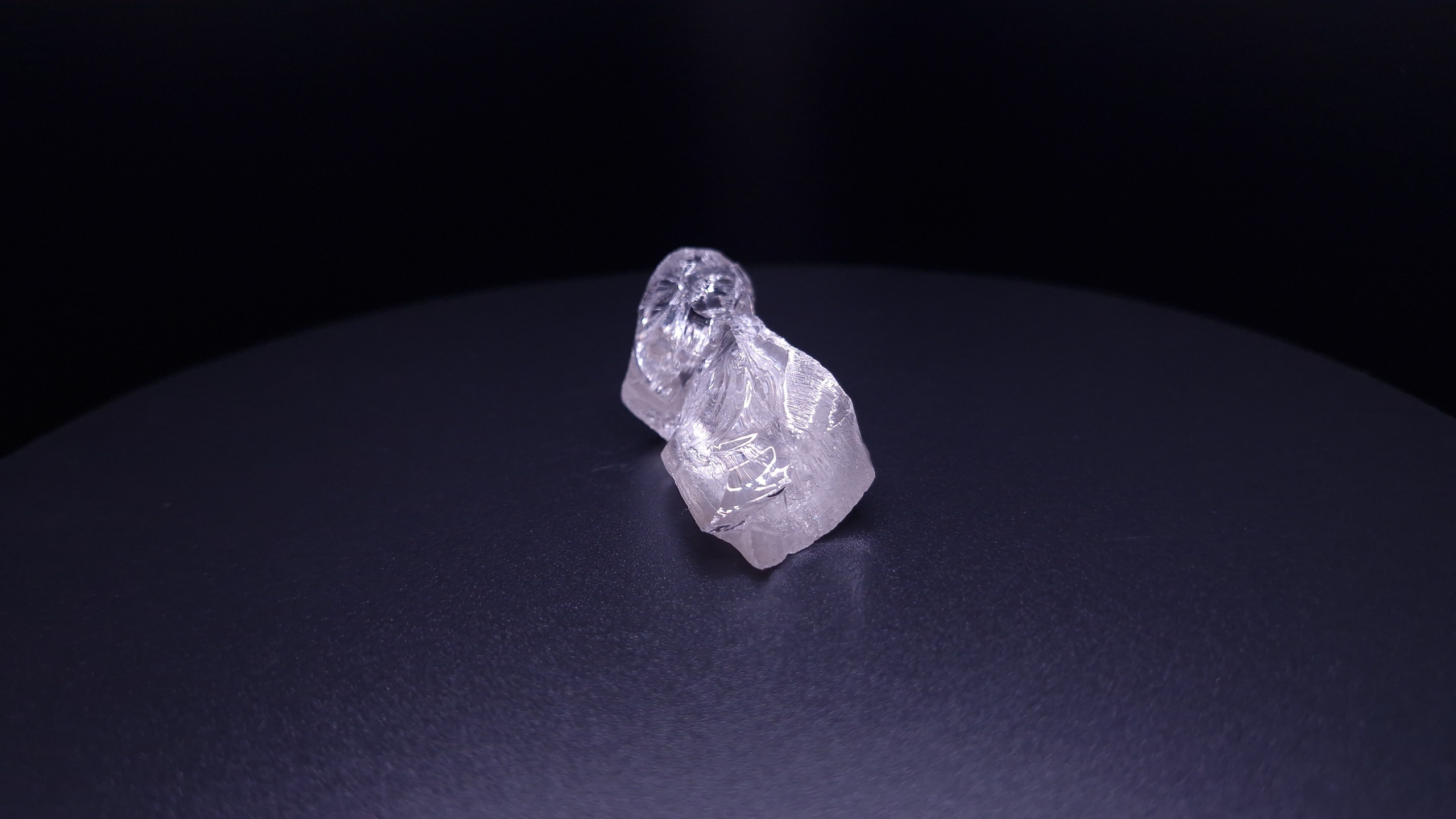 YAG белый гранат 32.59 гр. YAG garnet иттрий алюминиевый гранат ИАГ