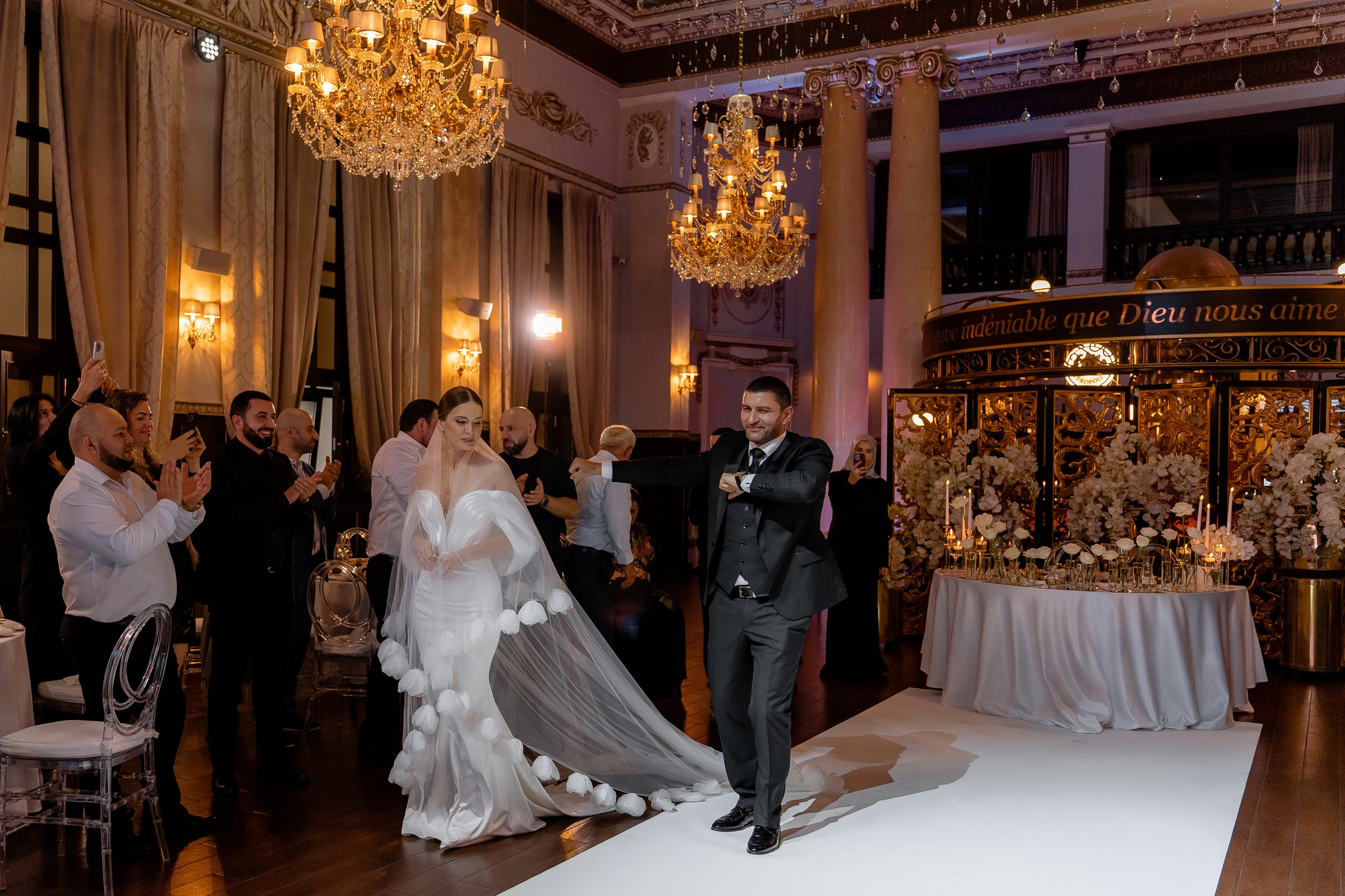Trezzini Palace. Свадебный фотограф Москва