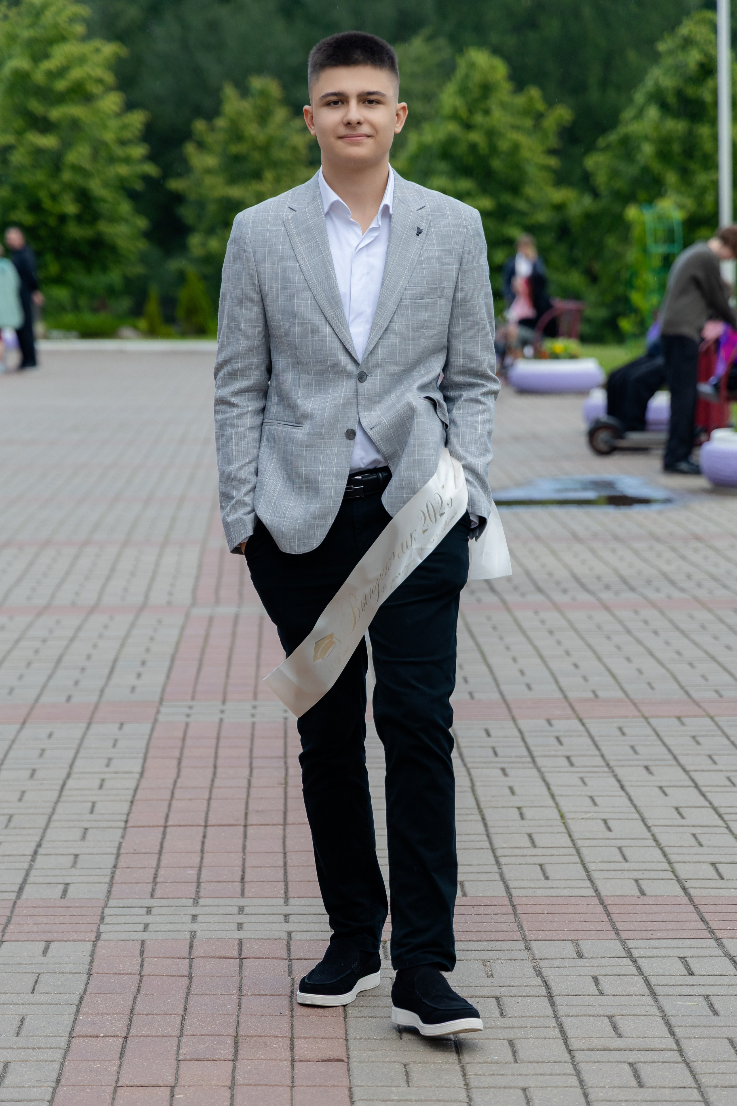 Школьный выпускной 2025 год в Минске, Беларуси. Свадебный фотограф в Минске/Беларуси Сергей Спиридонов
