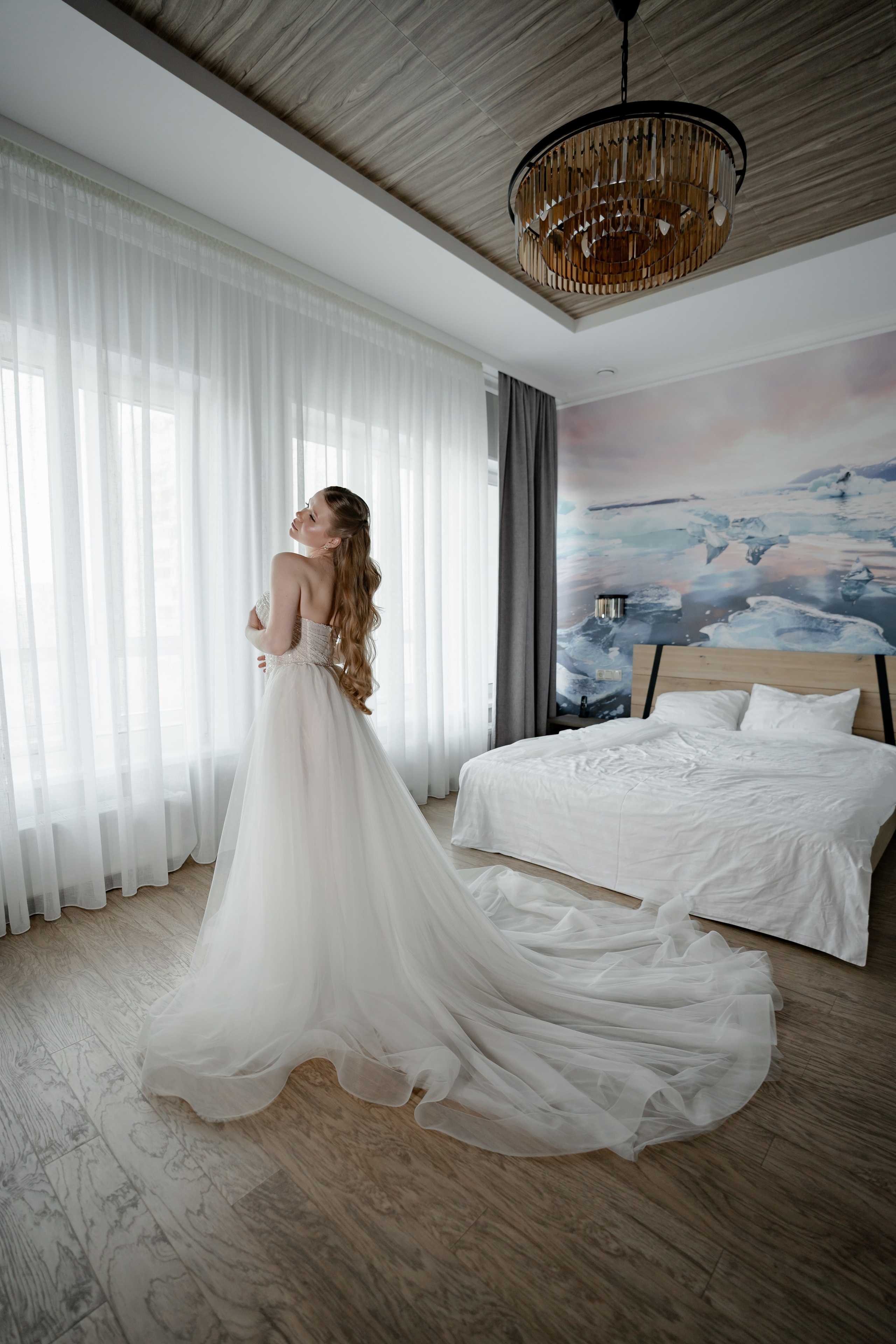 СВАДЕБНАЯ СЬЕМКА СБОРОВ В ОТЕЛЕ И ВЫЕЗД НА ЦЕРЕМОНИЮ (СНЯТО В СИБИРЕ В НИЖНЕВАРТОВСКЕ)М. Профессиональный фотограф, Санкт-Петербург — Виктория Богомолова