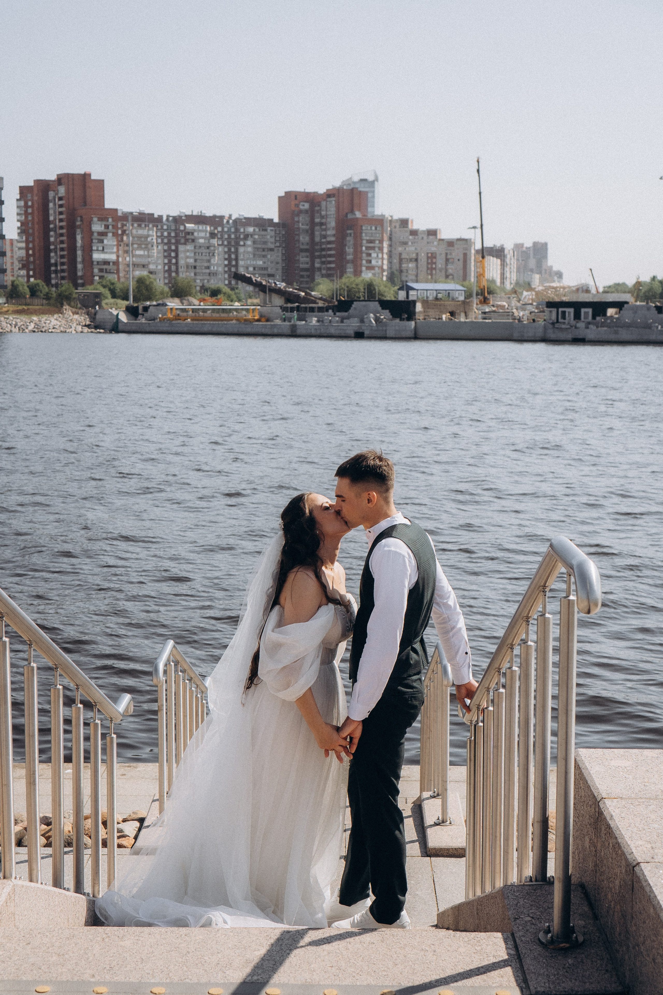 СВАДЕБНАЯ СЬЕМК В ПАРКЕ 300-ЛЕТИЯ. Профессиональный фотограф, Санкт-Петербург — Виктория Богомолова