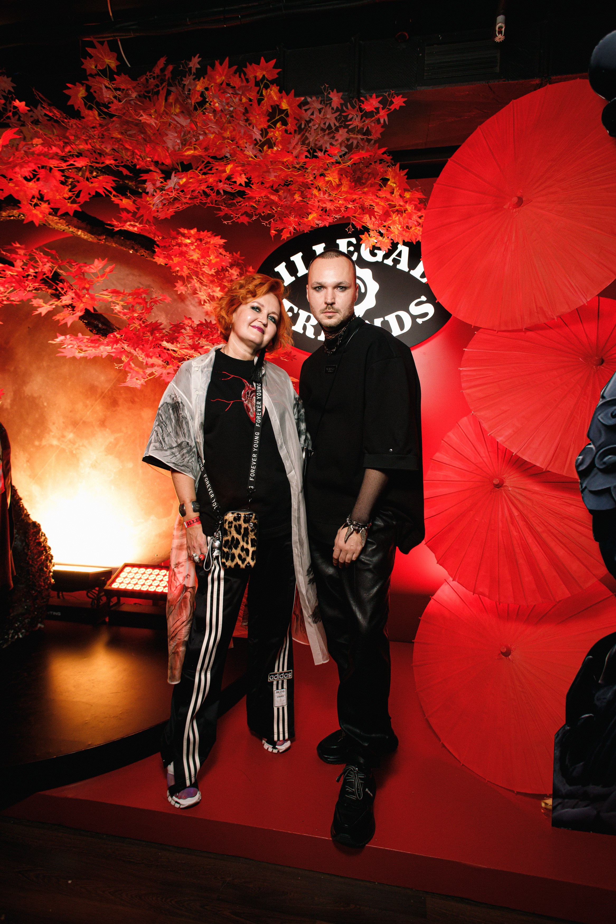 ILLEGAL FRIENDS | ASIA. СВОИ. ФОТООТЧЕТЫ-СОБЫТИЯ-МЕСТА