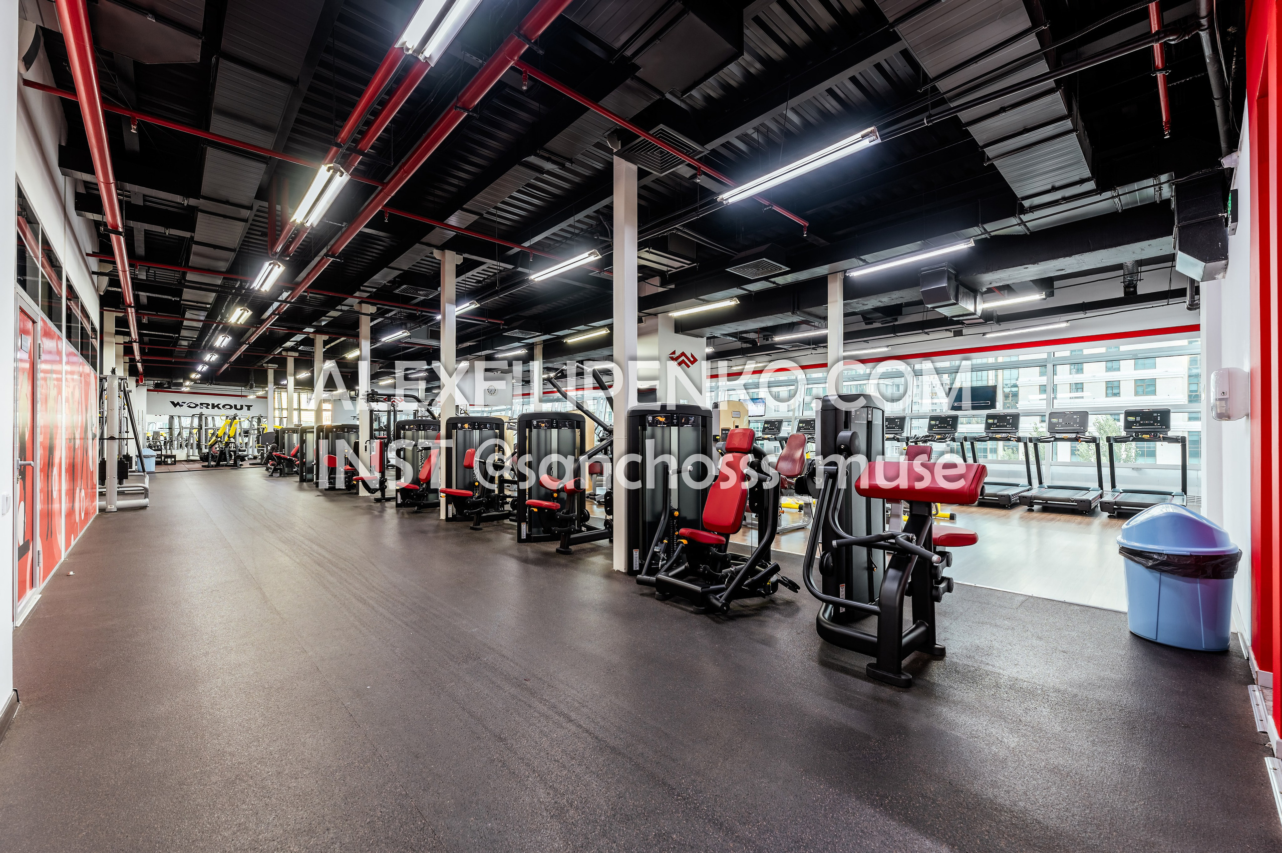 WORKOUT Достык 18. Фотограф интерьера недвижимости и архитектуры в Астане