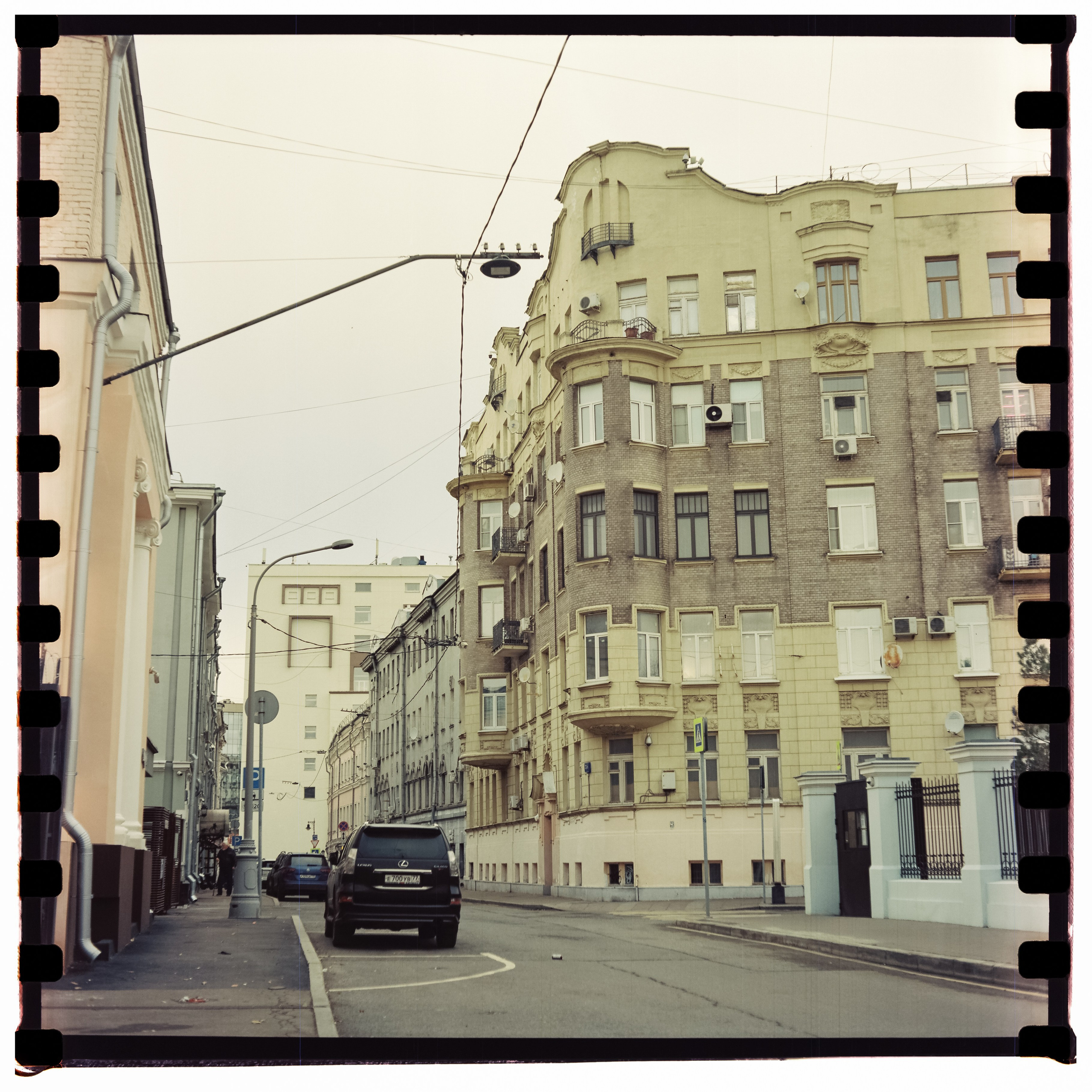 Чистые пруды, Покровка, Потаповский переулок / Minolta Autocord (2) / Perspekriva Vision 3