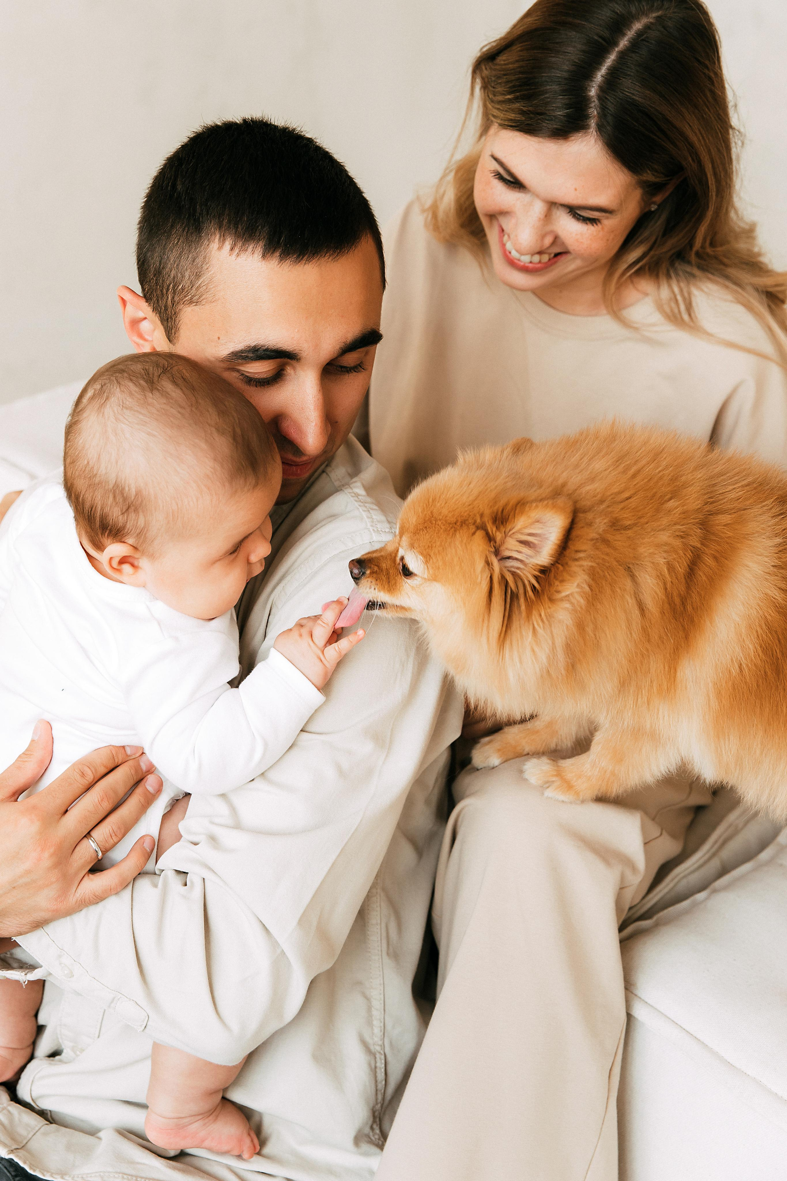 Лёня и его семья. Главная