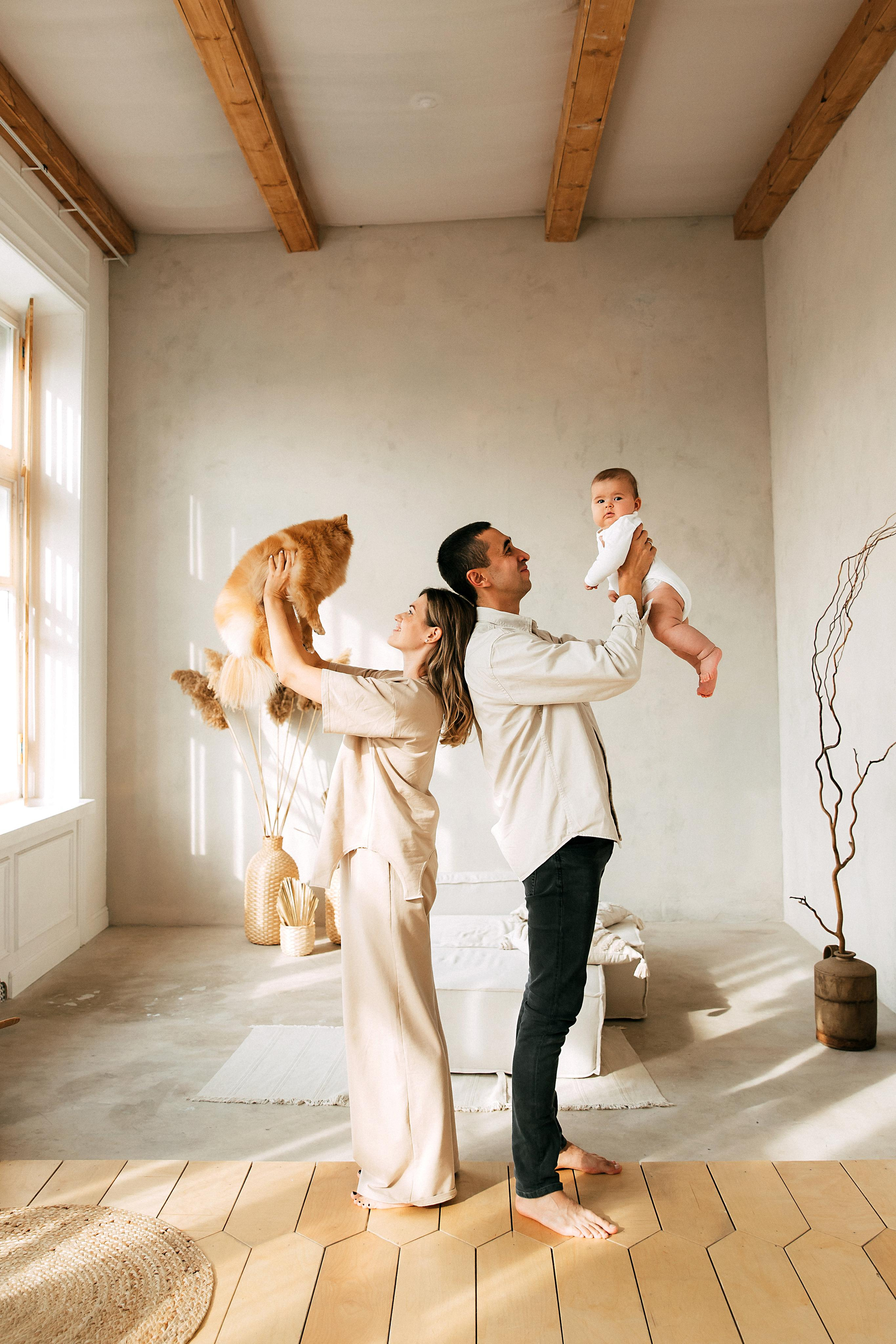 Лёня и его семья. Главная