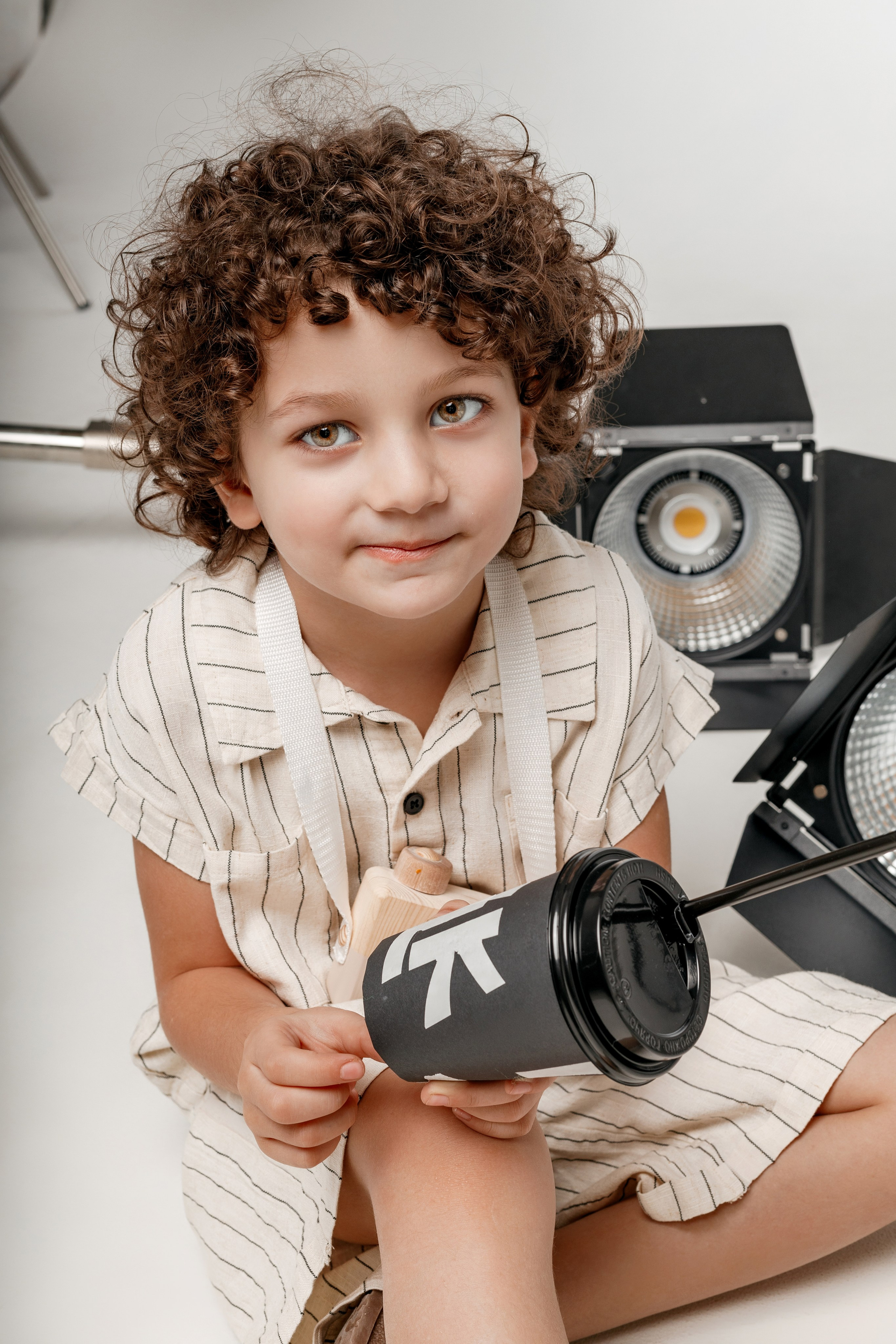 Детская фотосессия Георгия | Профессиональные фотографии в Сочи. Детский студийный фотограф Сочи