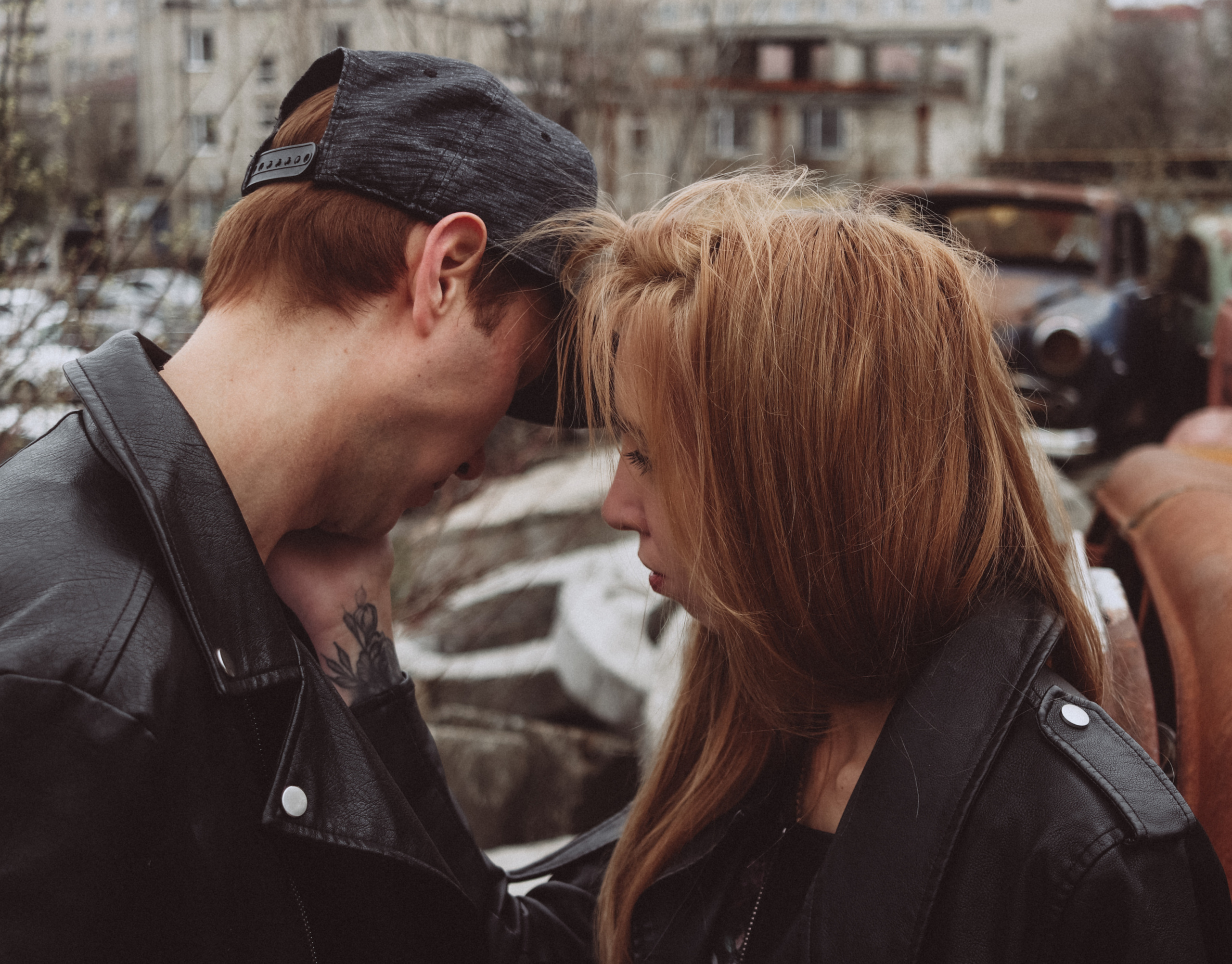 Лавстори среди старых машин. Семейный фотограф Ставрополь Варвара Воробьева