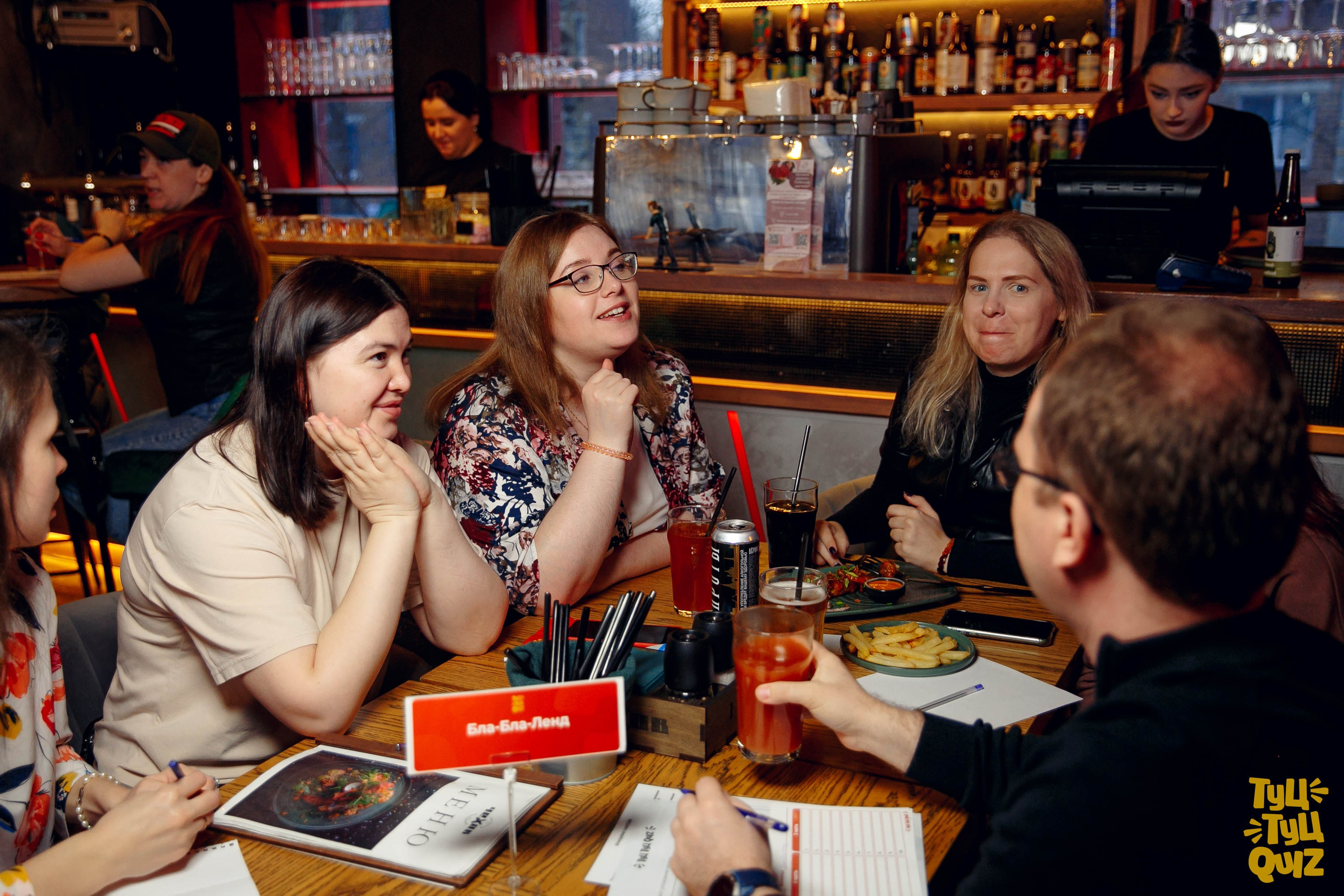 Туц туц квиз. Ваш репортажный фотограф Артемий Антонов