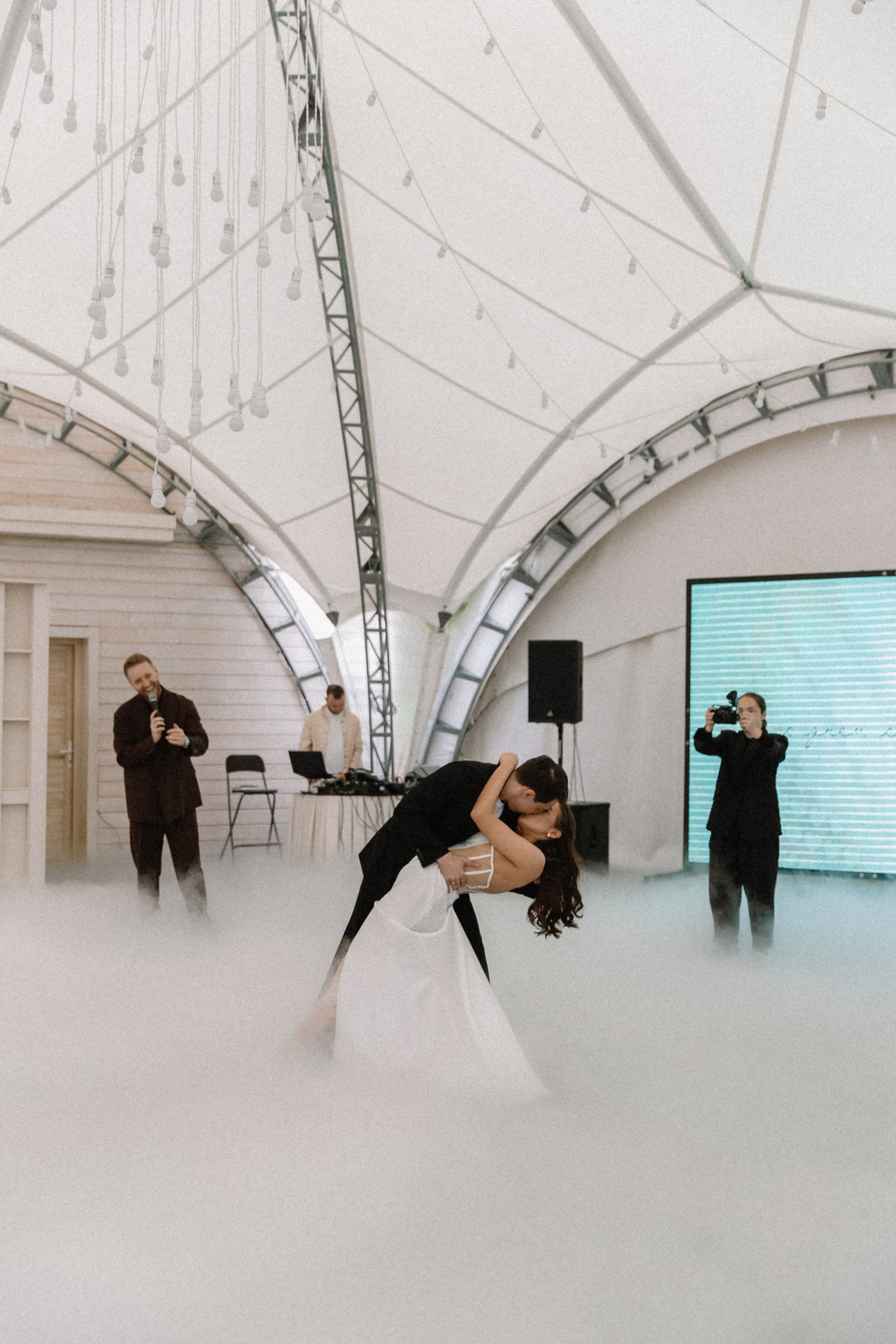 Карина + Дима: банкет. Николь — ваш любимый фотограф в Санкт-Петербурге
