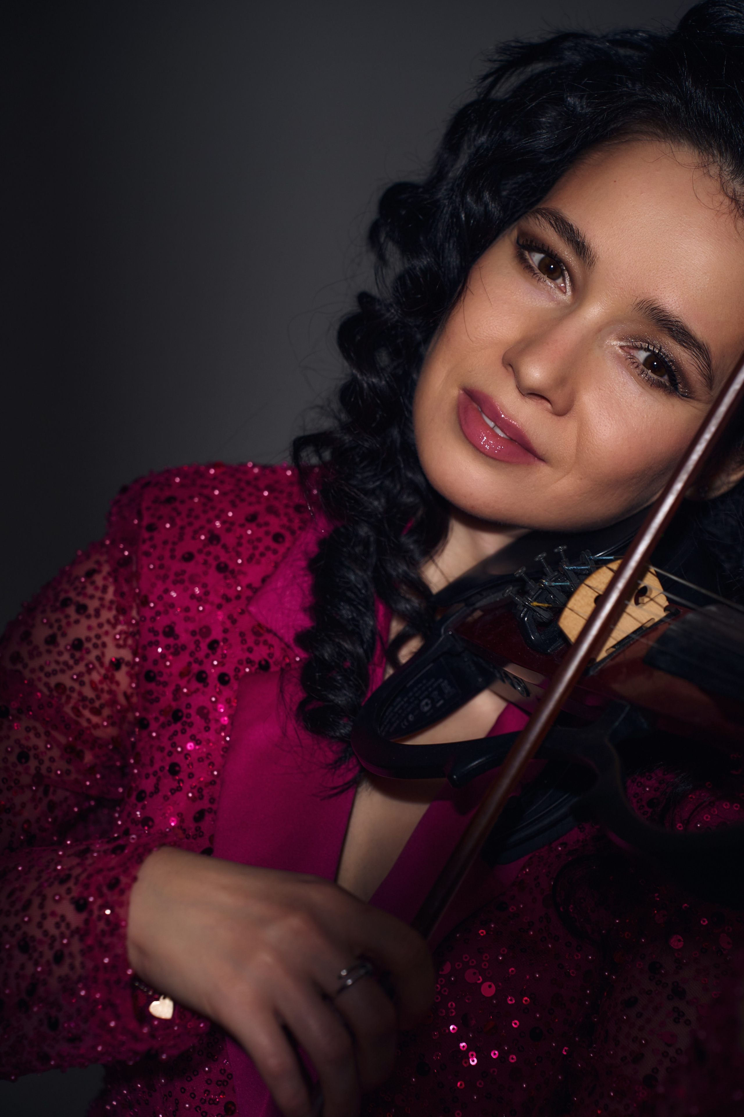 Портретная студийная съёмка на циклораме. Свадебный фотограф Екатерина Мартазова. Екатеринбург