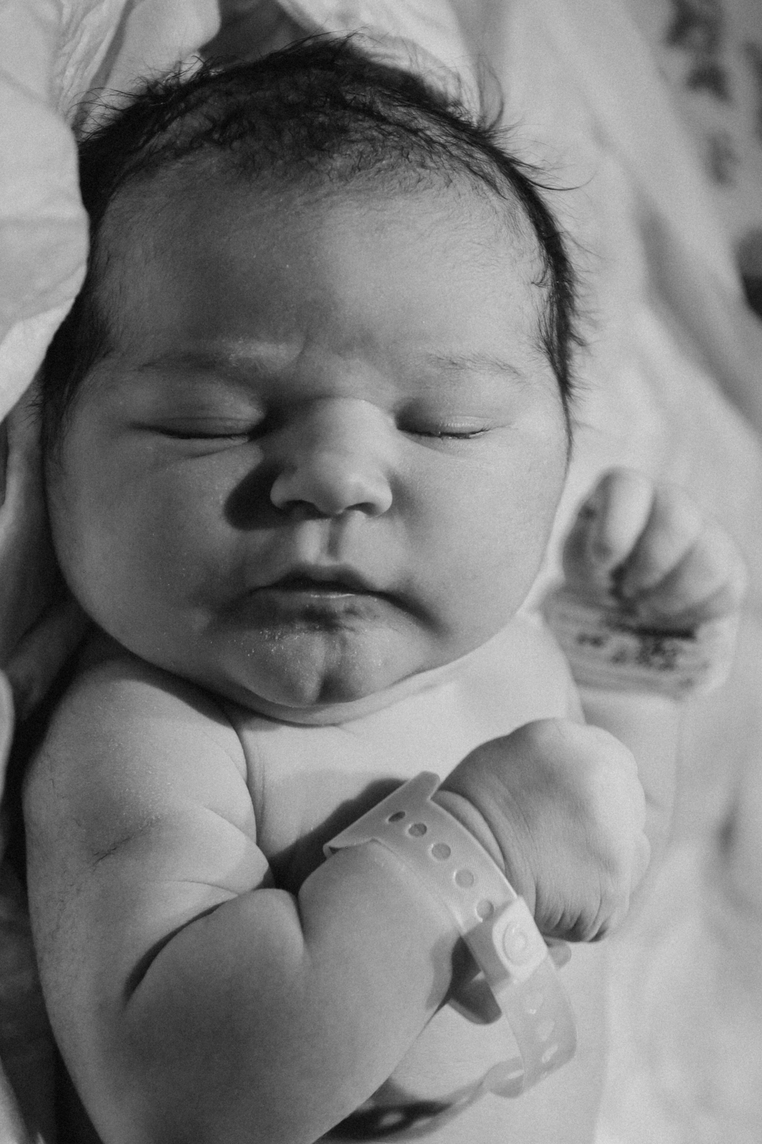 Рождение Василисы 01.06.2022. Фотограф на роды в Санкт-Петербурге, семейный, нью-борн Алиса Хрекова