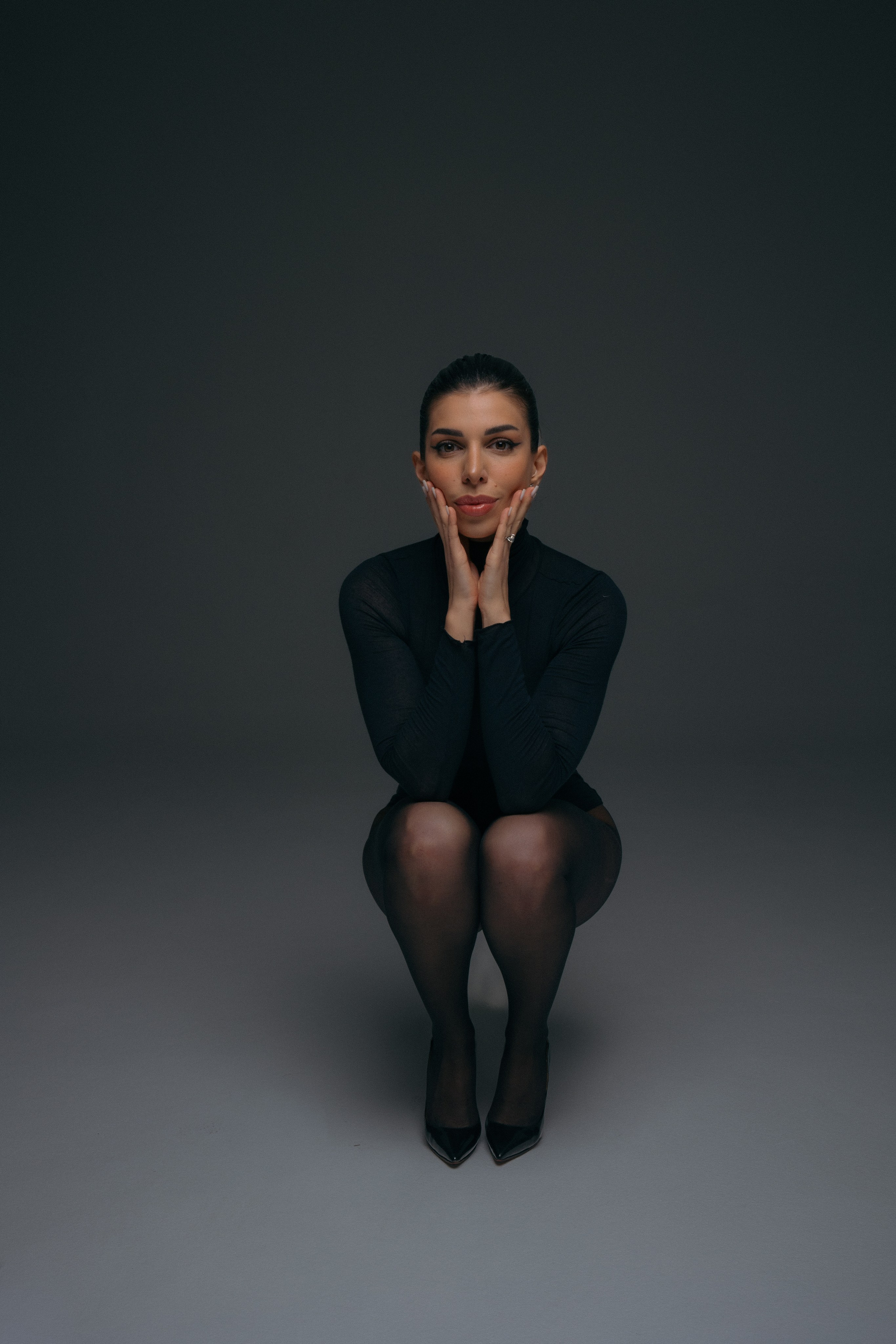 МАРИНА. Я фотограф из Москвы к Вашим услугам