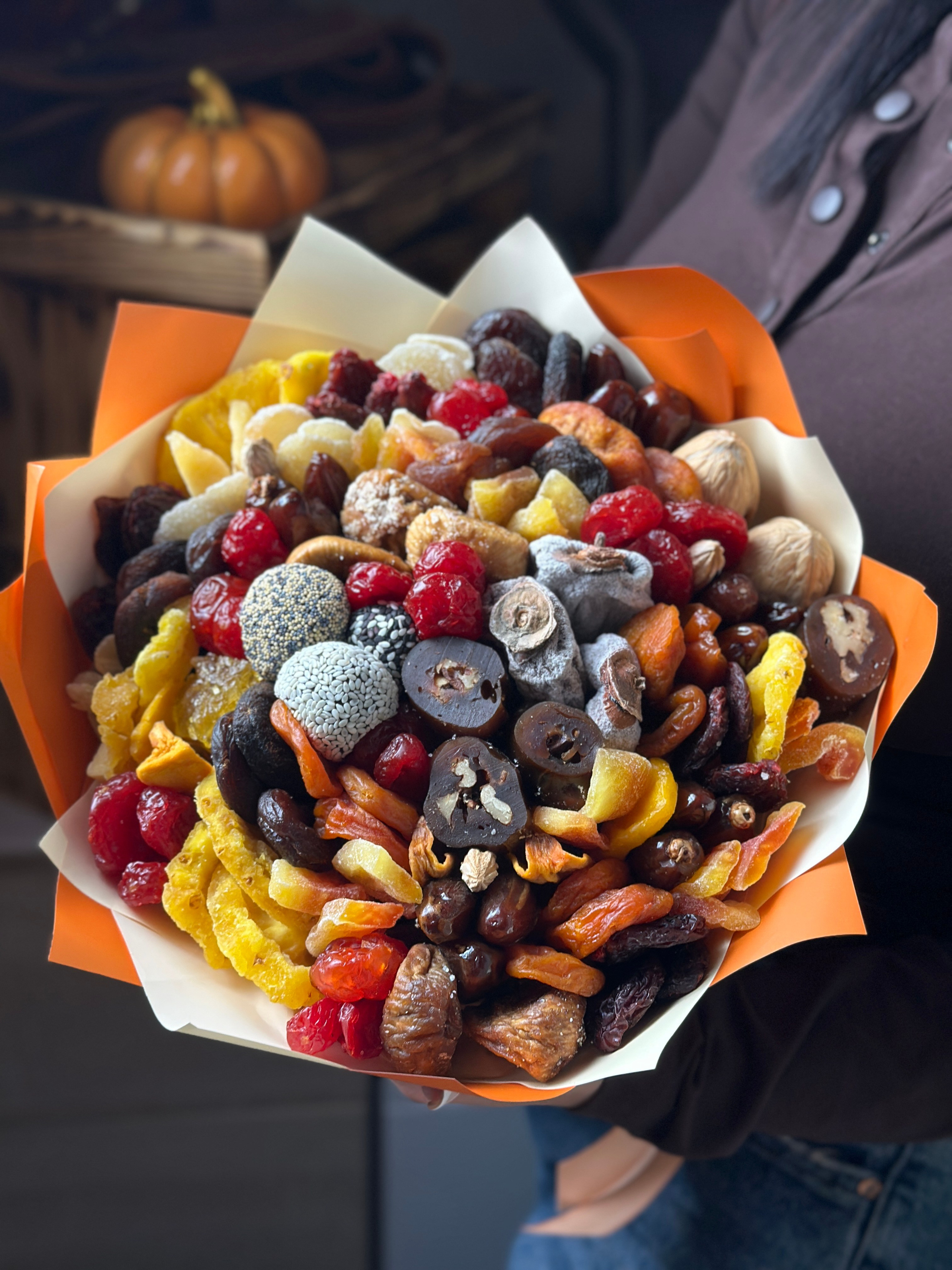 СухоФруктовые. Выездной кейтеринг, съедобные букеты, торты и сладости на заказ