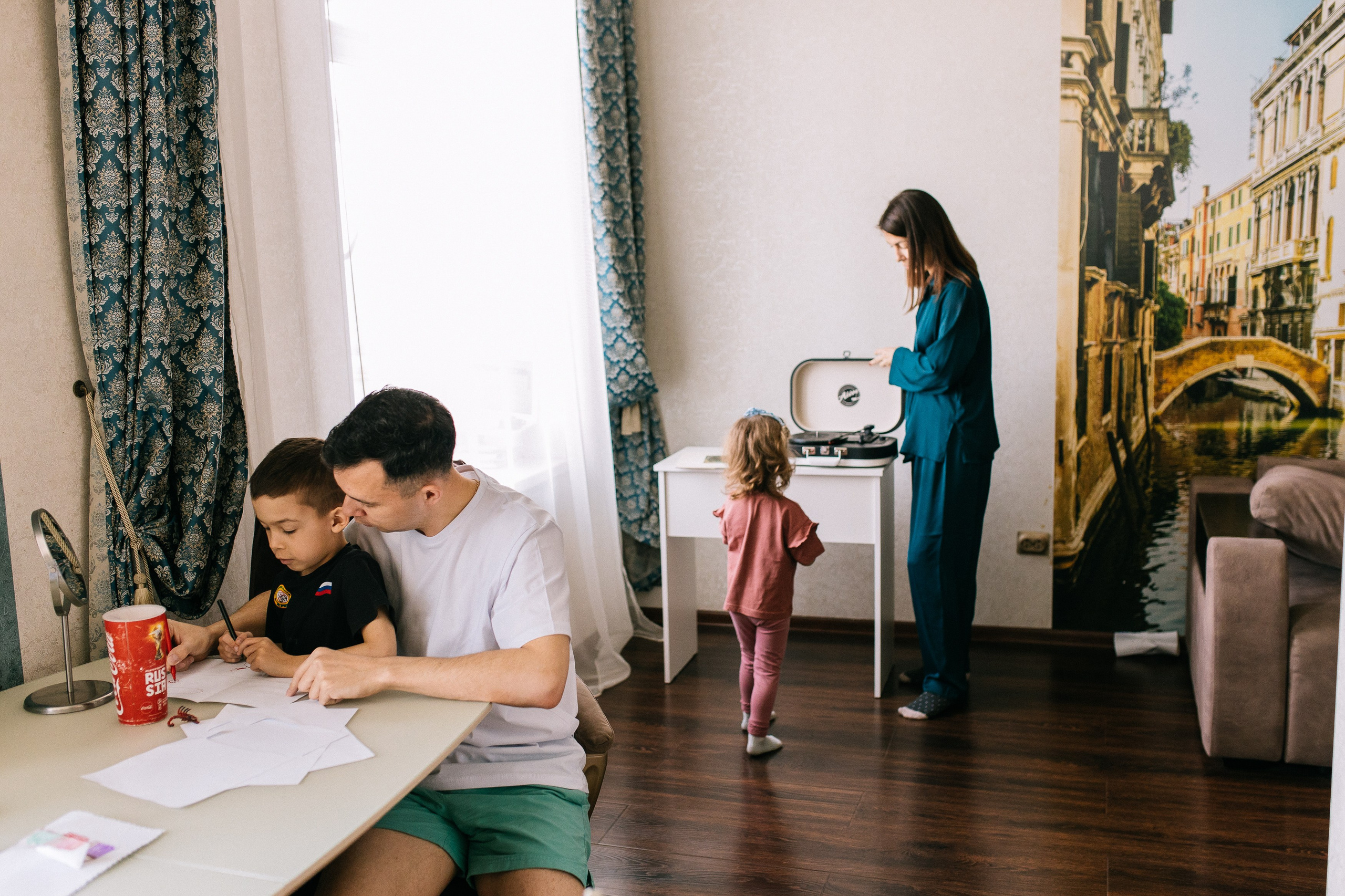 Руслан, Катя, Рамир и Роксана. Семейный фотограф Трусова Евгения в Екатеринбурге