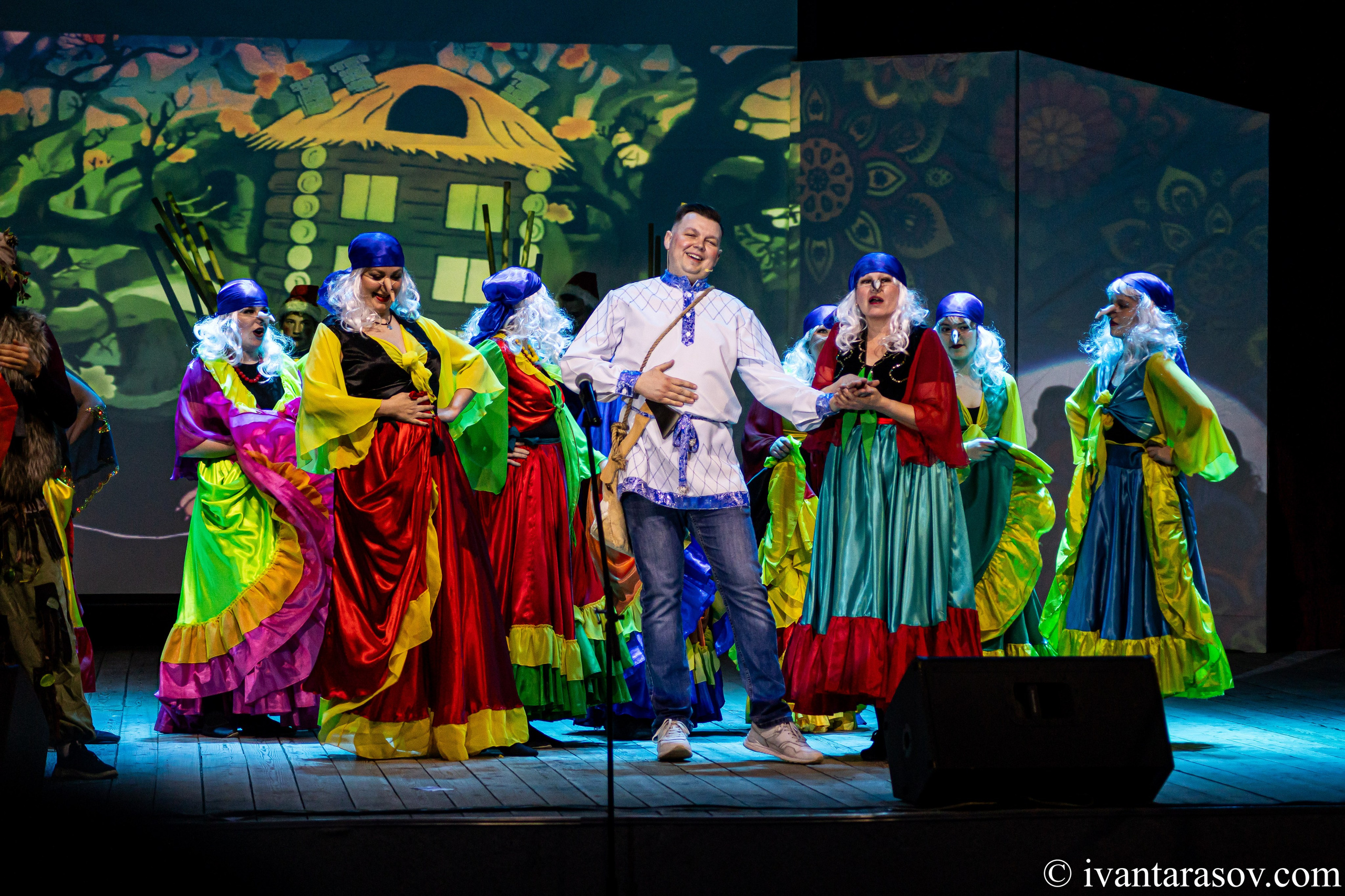 Народная самодеятельность «Музыкальная сказка Летучий корабль»