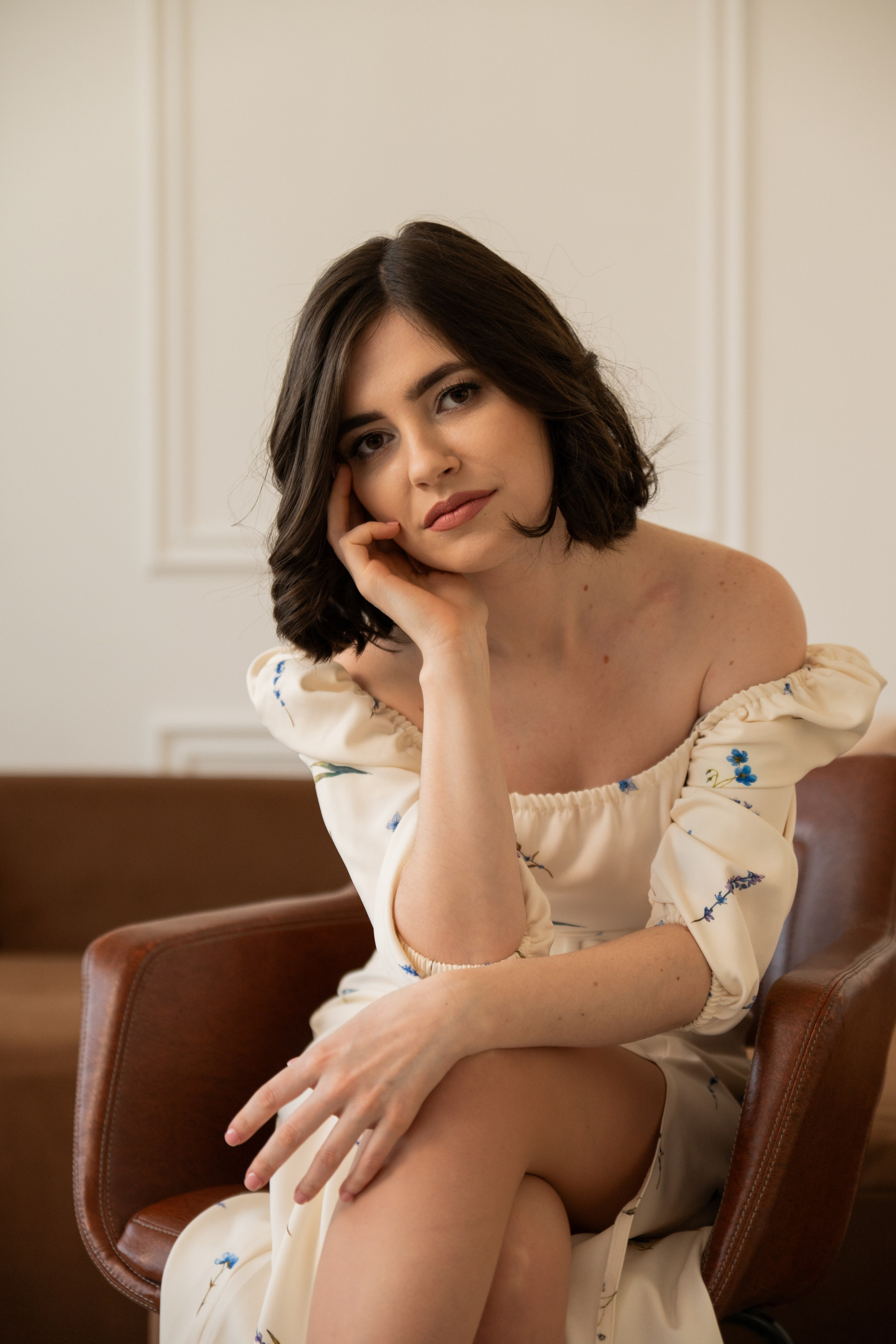 Евгений И Екатерина. Я Ольга Казанцева, фотографирую снимаю ваши киноистории и печатаю фото и цифровые портреты на холсте