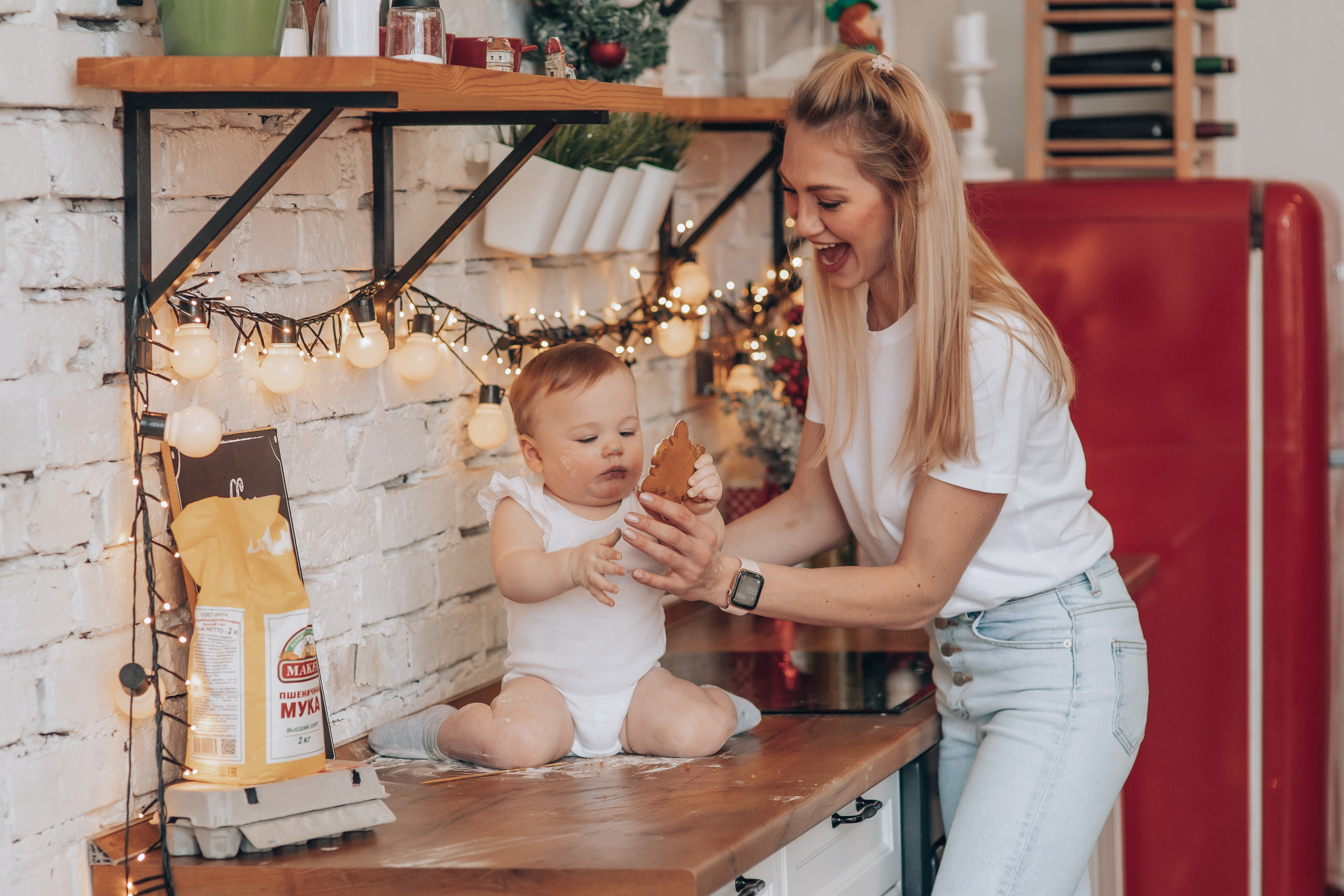 Анонс Новогодней съемки {Даша, Соня и бабушка с дедушкой}. Семейный фотограф в Москве Наталья Чуб, заказать Фотокнигу