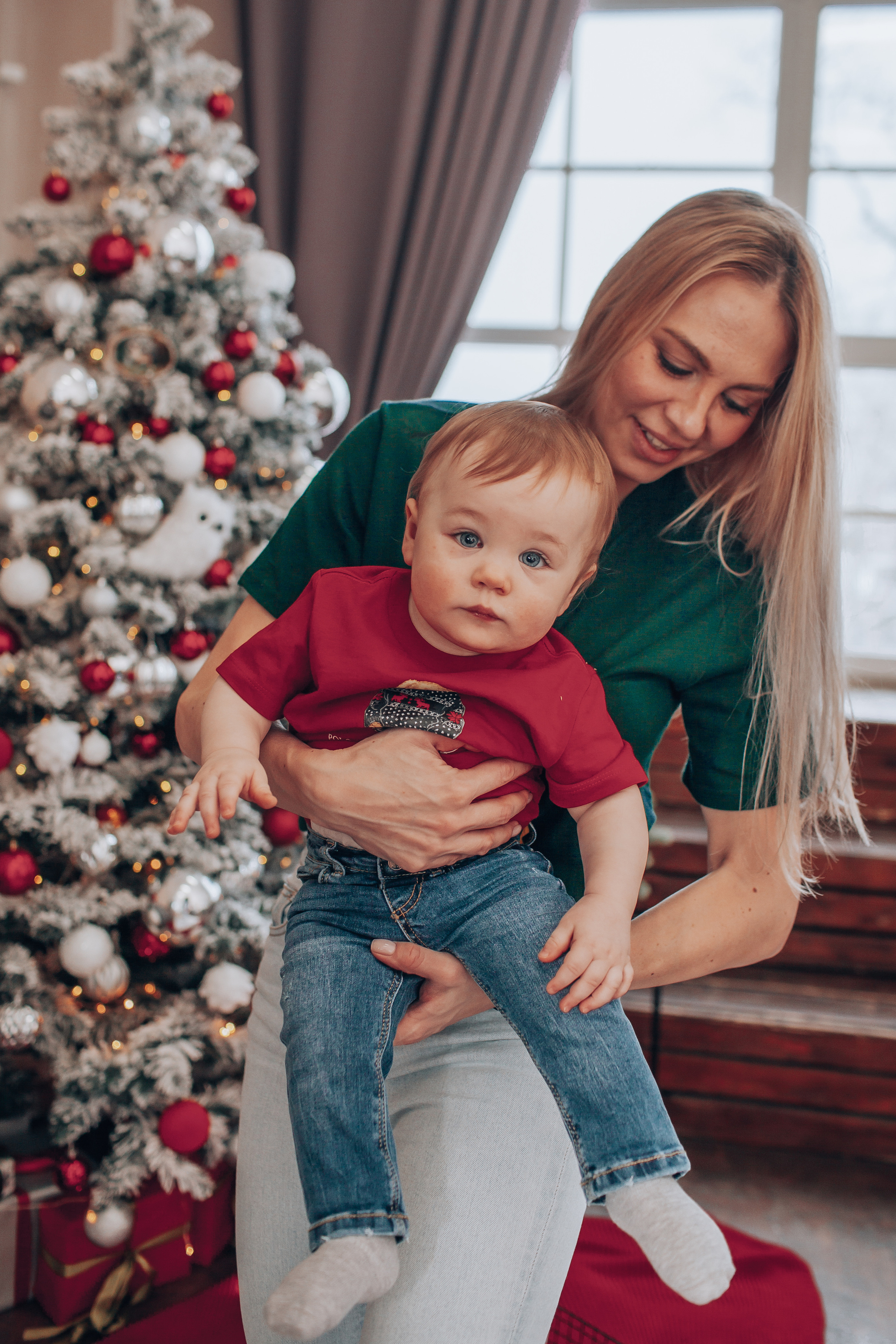 Анонс Новогодней съемки {Даша, Соня и бабушка с дедушкой}. Семейный фотограф в Москве Наталья Чуб, заказать Фотокнигу