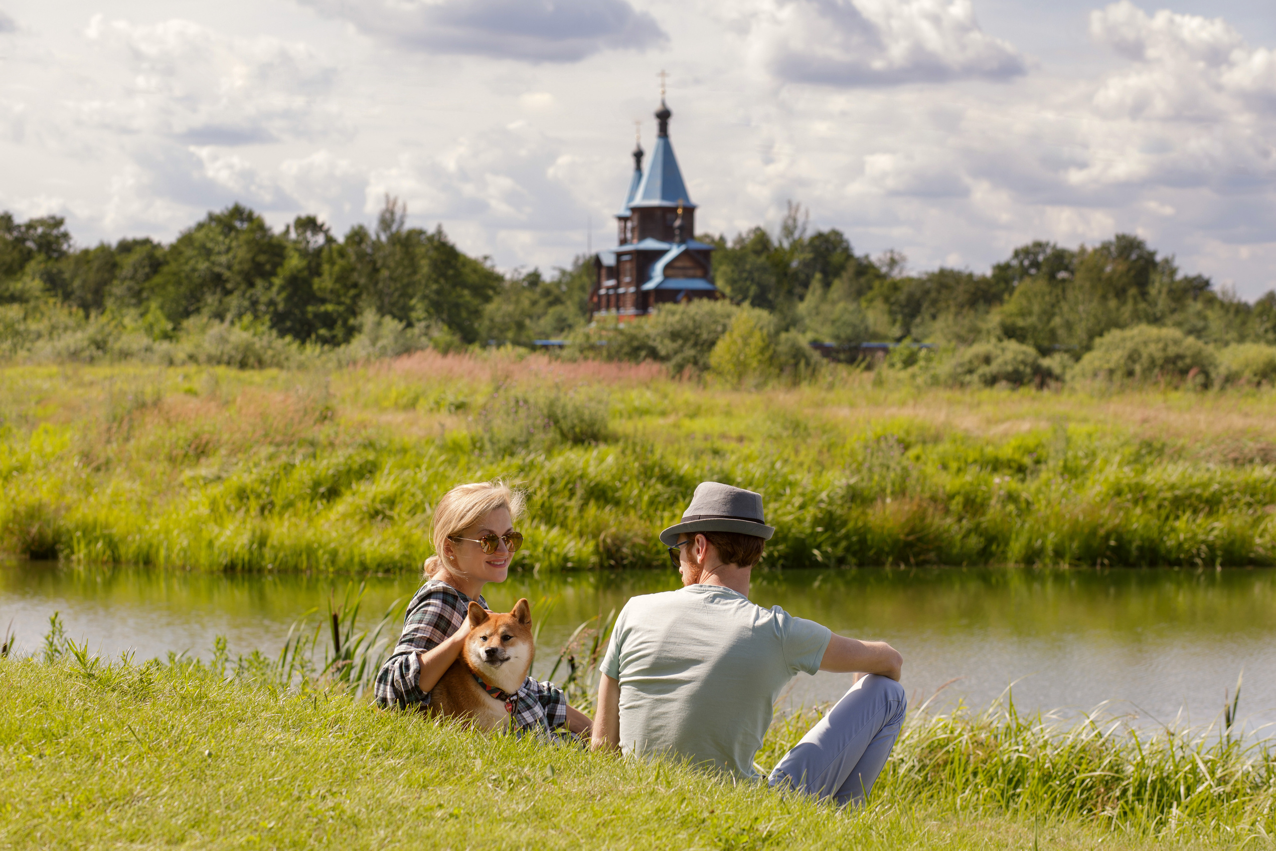 Съемка семейной пары с собакой. Семейный фотограф в Москве Наталья Чуб, заказать Фотокнигу