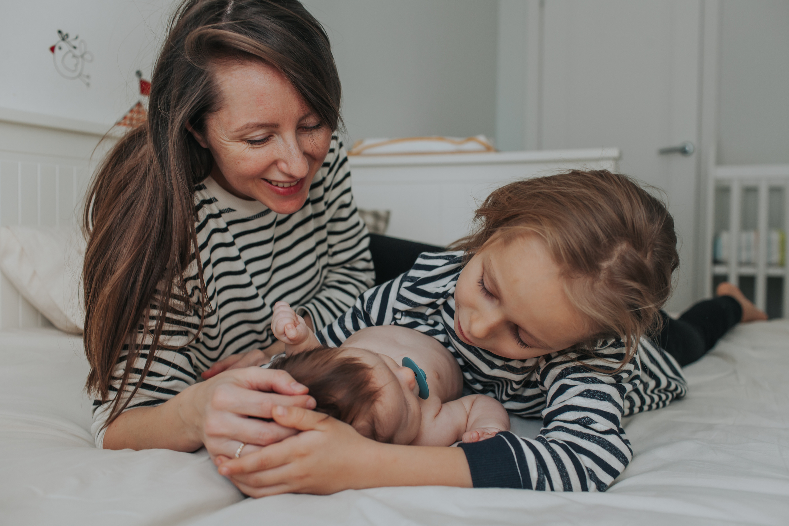 Семейная фотосессия дома. Семейный фотограф в Москве Наталья Чуб, заказать Фотокнигу