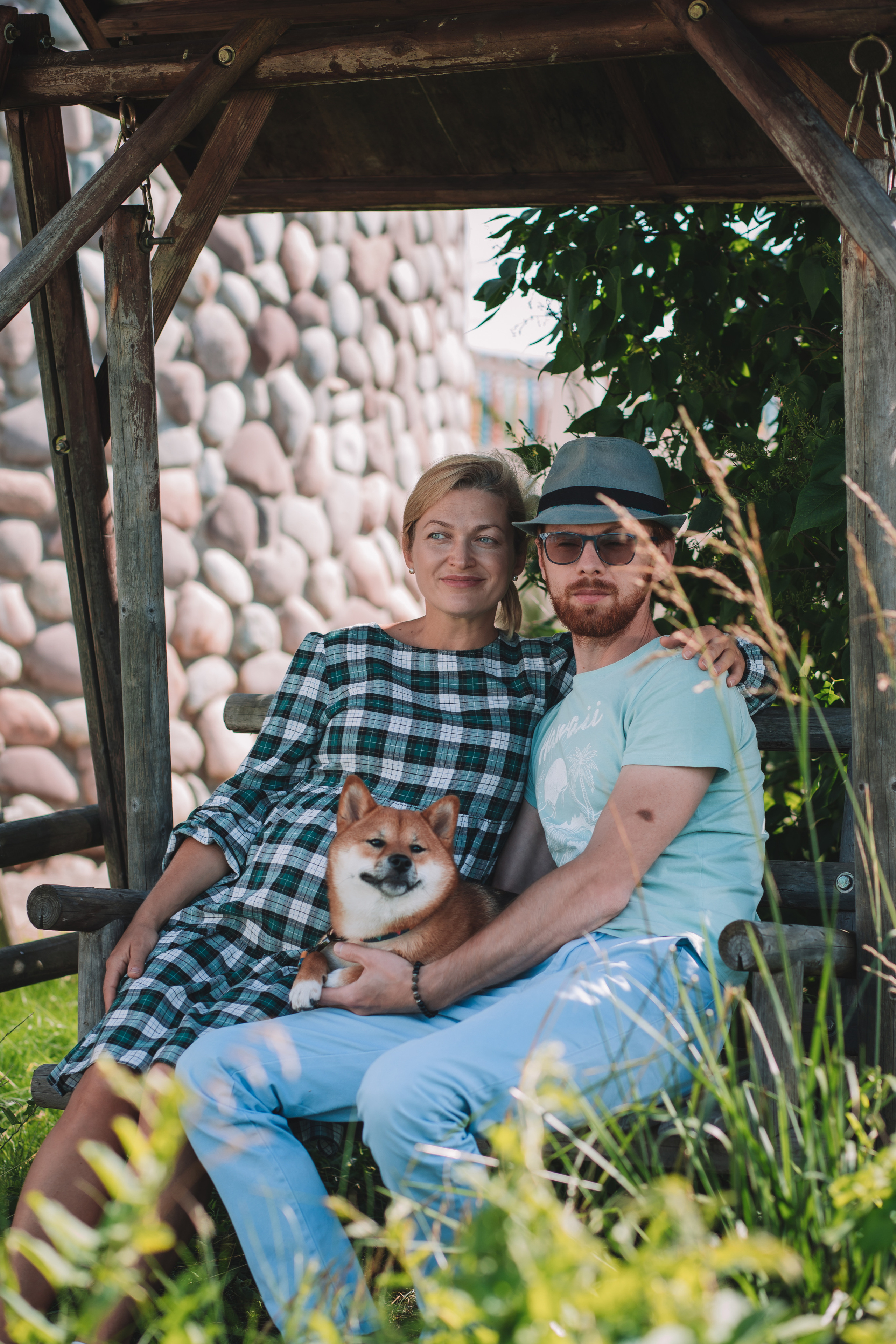 Съемка семейной пары с собакой. Семейный фотограф в Москве Наталья Чуб, заказать Фотокнигу