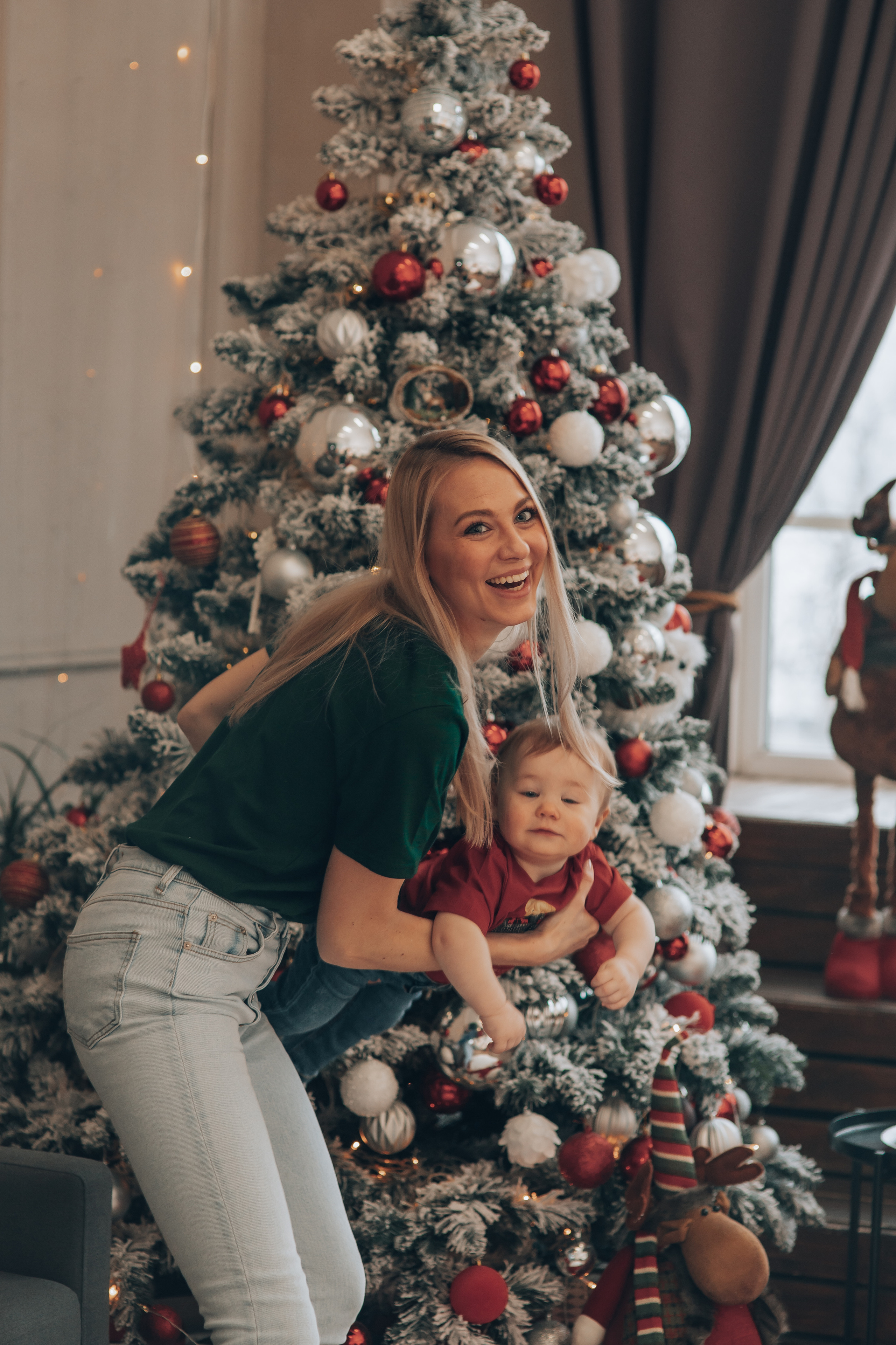 Анонс Новогодней съемки {Даша, Соня и бабушка с дедушкой}. Семейный фотограф в Москве Наталья Чуб, заказать Фотокнигу