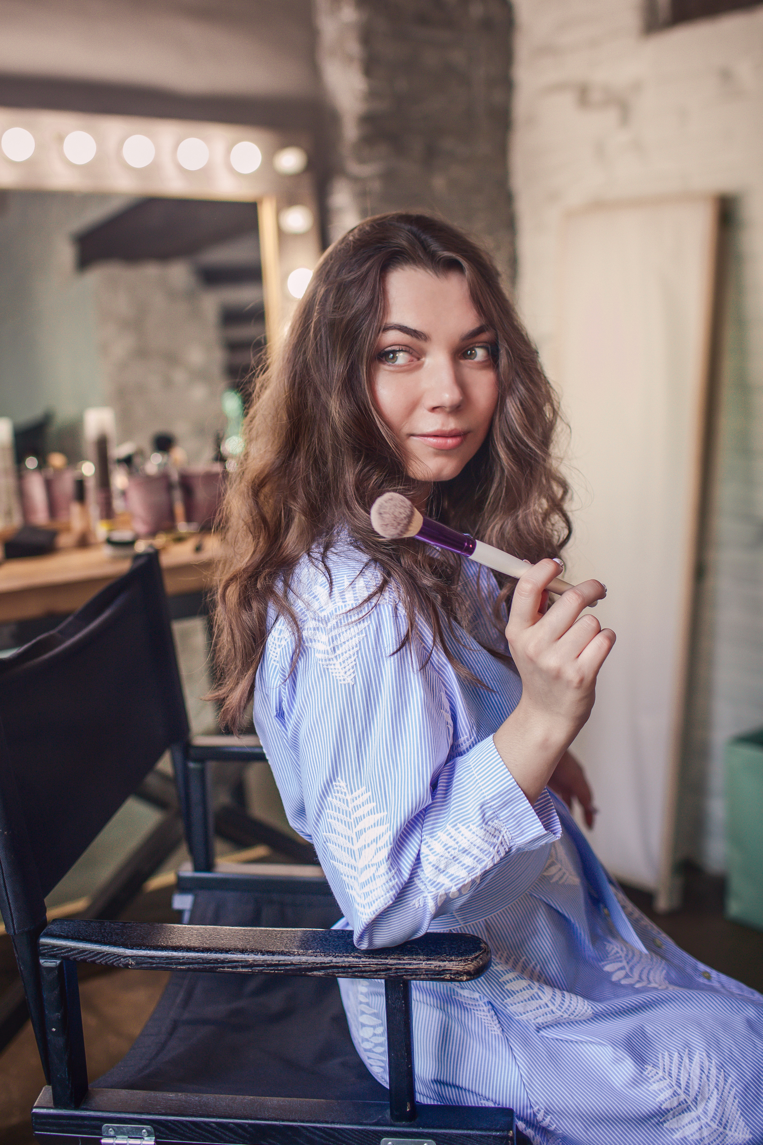 Фотосессия визажиста в студии