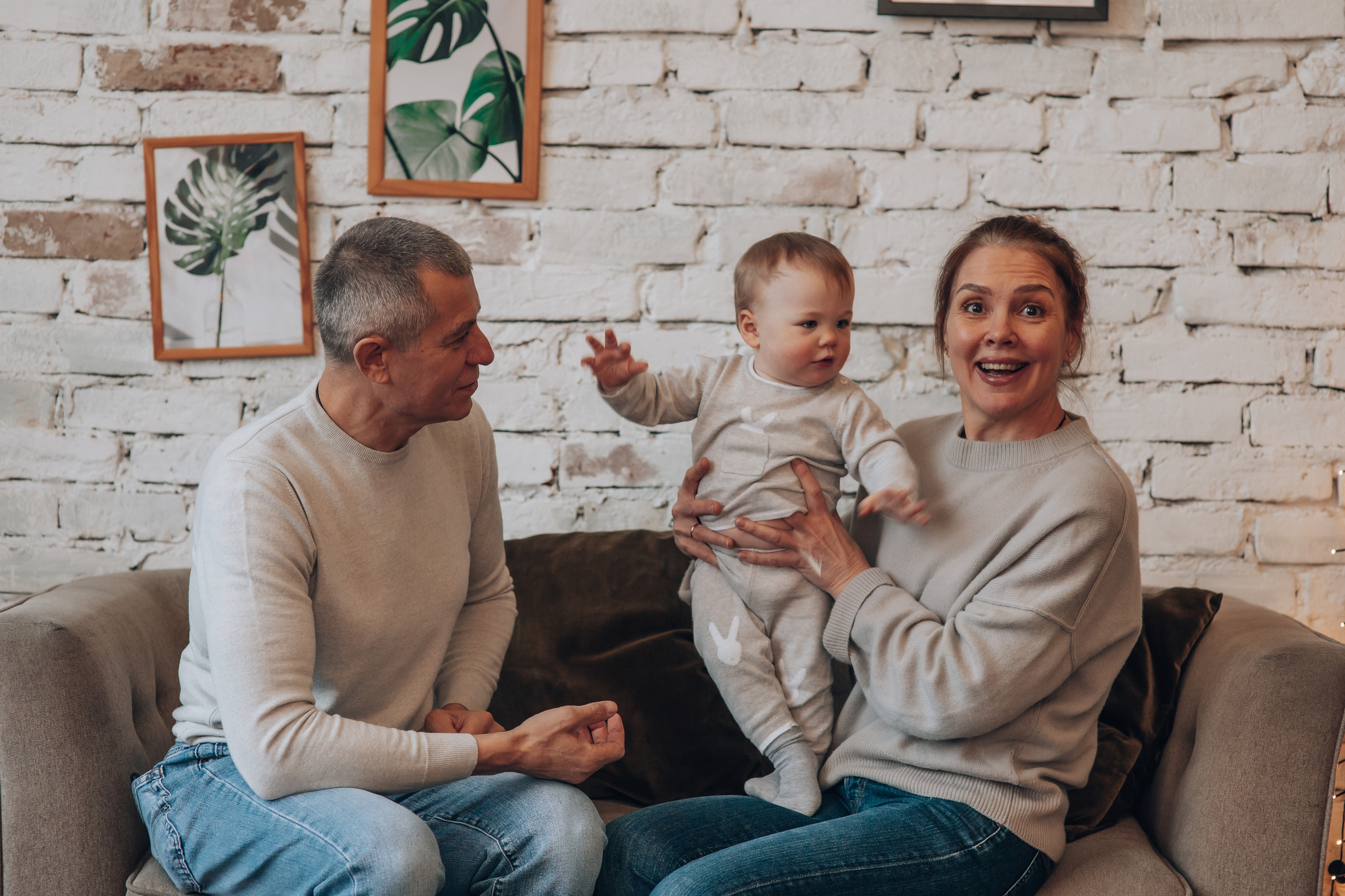 Анонс Новогодней съемки {Даша, Соня и бабушка с дедушкой}. Семейный фотограф в Москве Наталья Чуб, заказать Фотокнигу