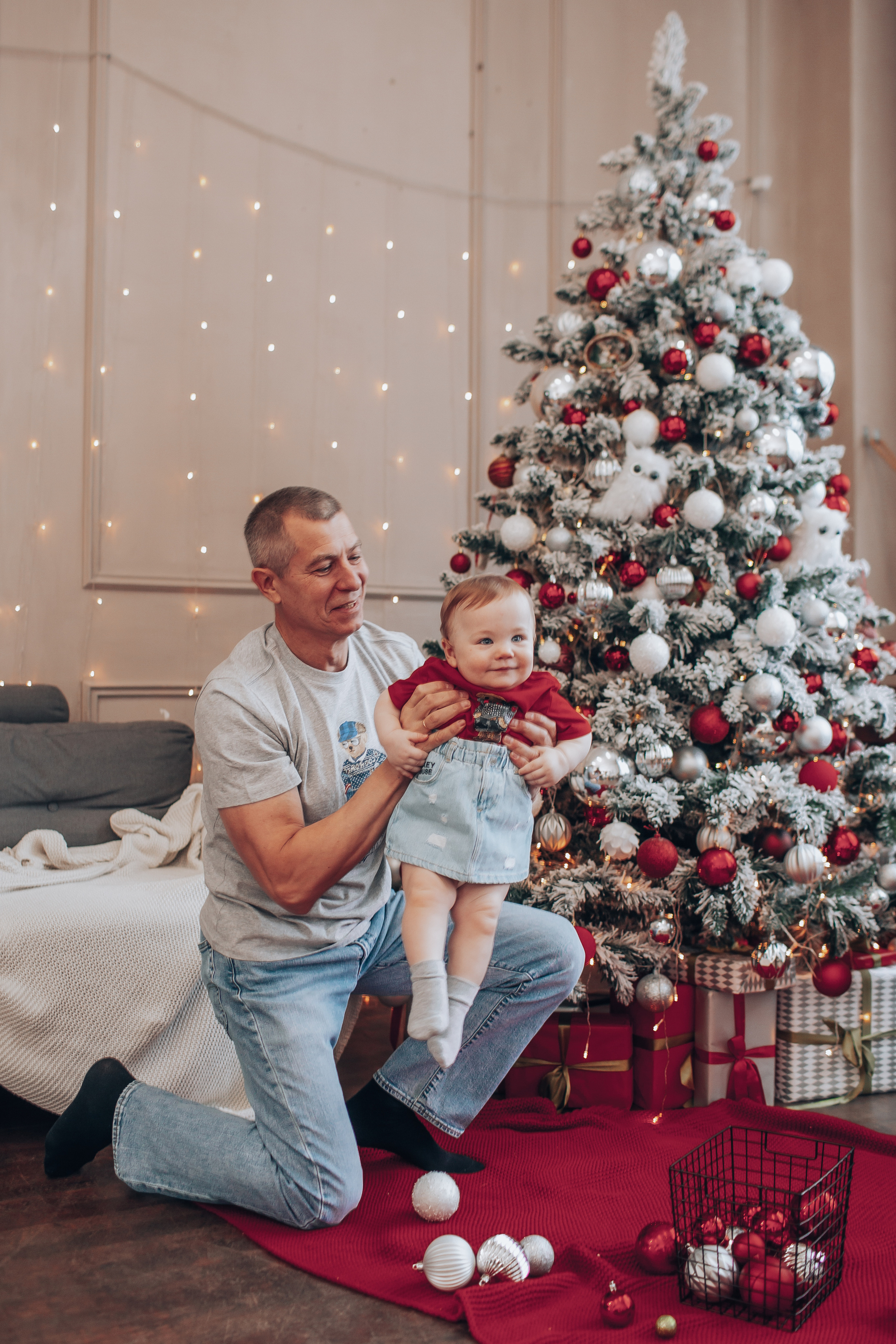 Анонс Новогодней съемки {Даша, Соня и бабушка с дедушкой}. Семейный фотограф в Москве Наталья Чуб, заказать Фотокнигу