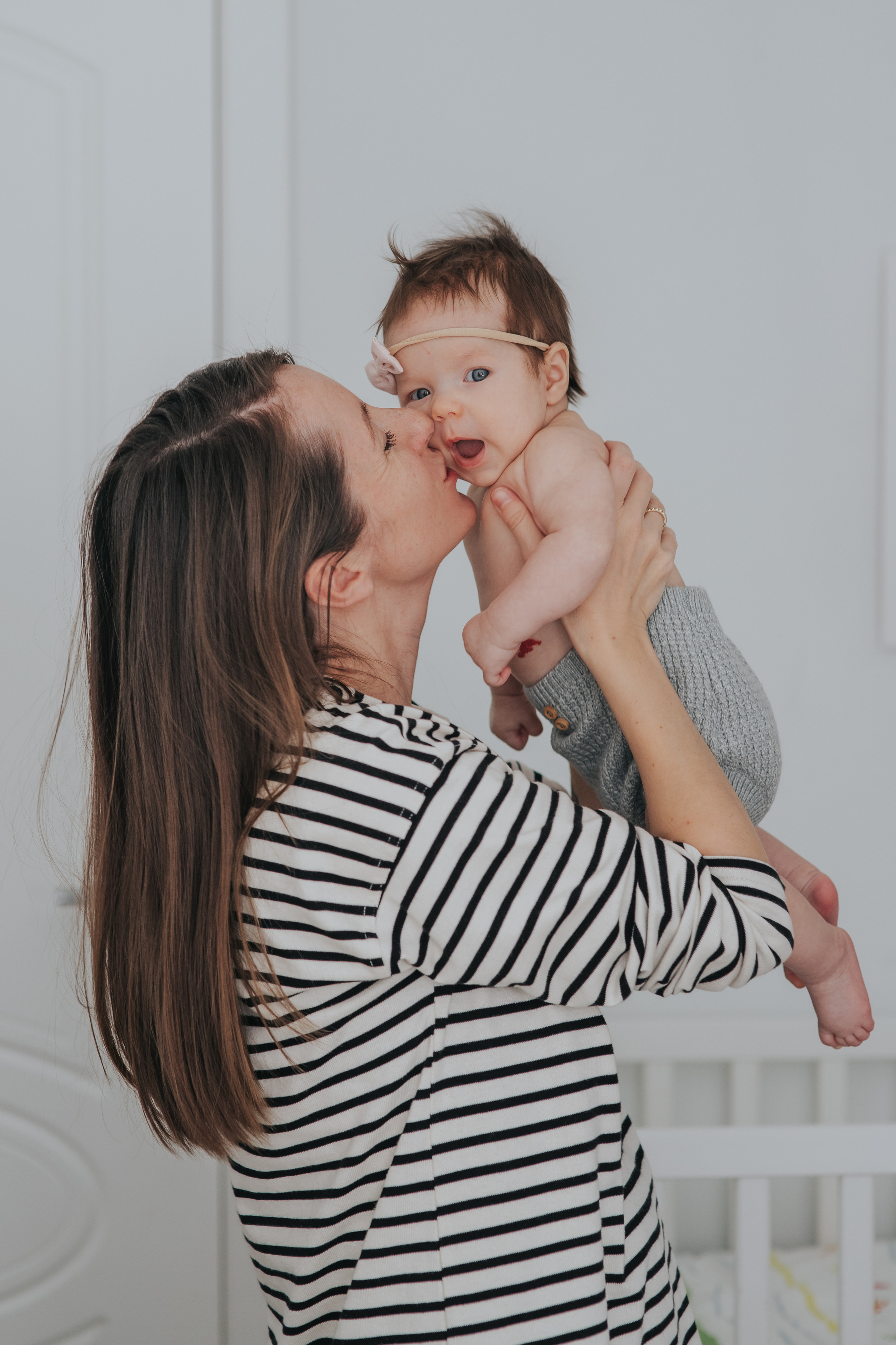 Семейная фотосессия дома. Семейный фотограф в Москве Наталья Чуб, заказать Фотокнигу