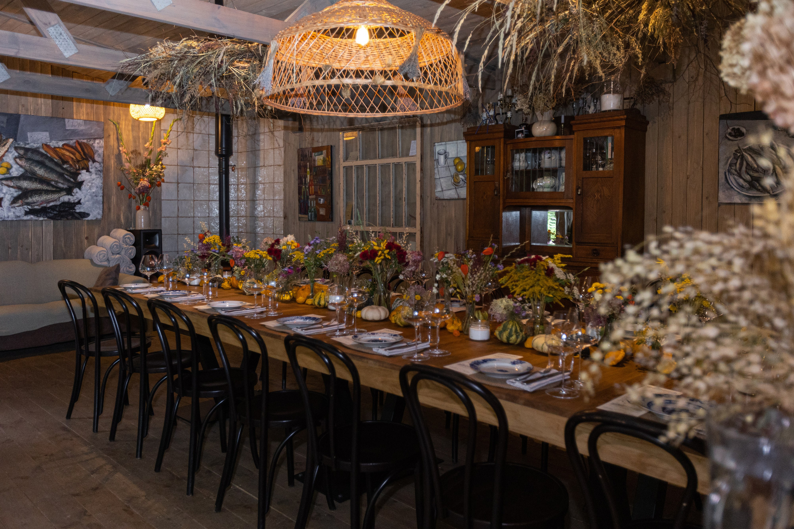 B U R G U N D Y. H O M E