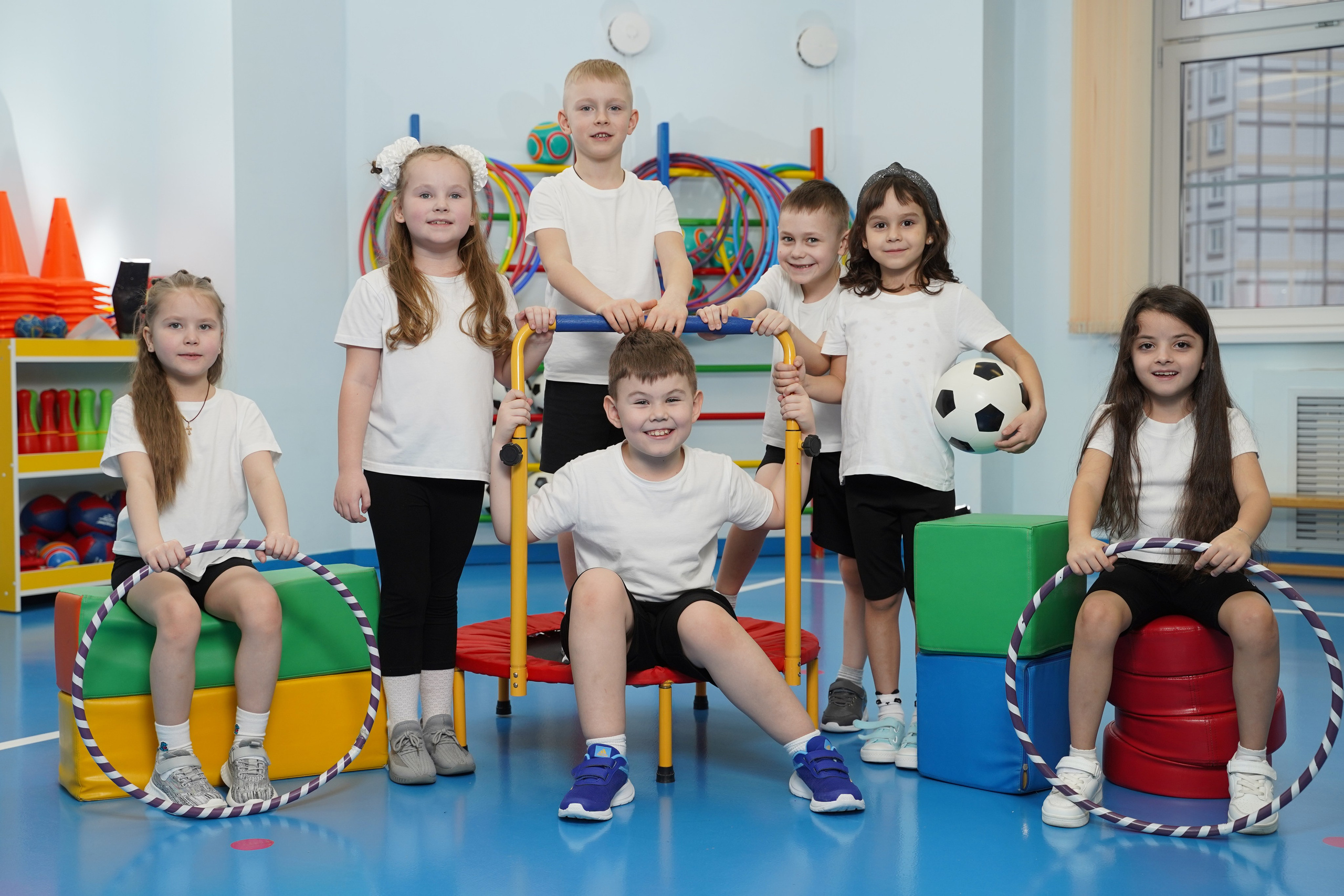 Выпускные альбомы для детских садов в Красноярске от AlbomKras 🎀🍀. AlbomKras -выпускные альбомы Красноярска с авторским дизайном и качественной фотосъемкой! ⭐⭐⭐⭐⭐ 5.0