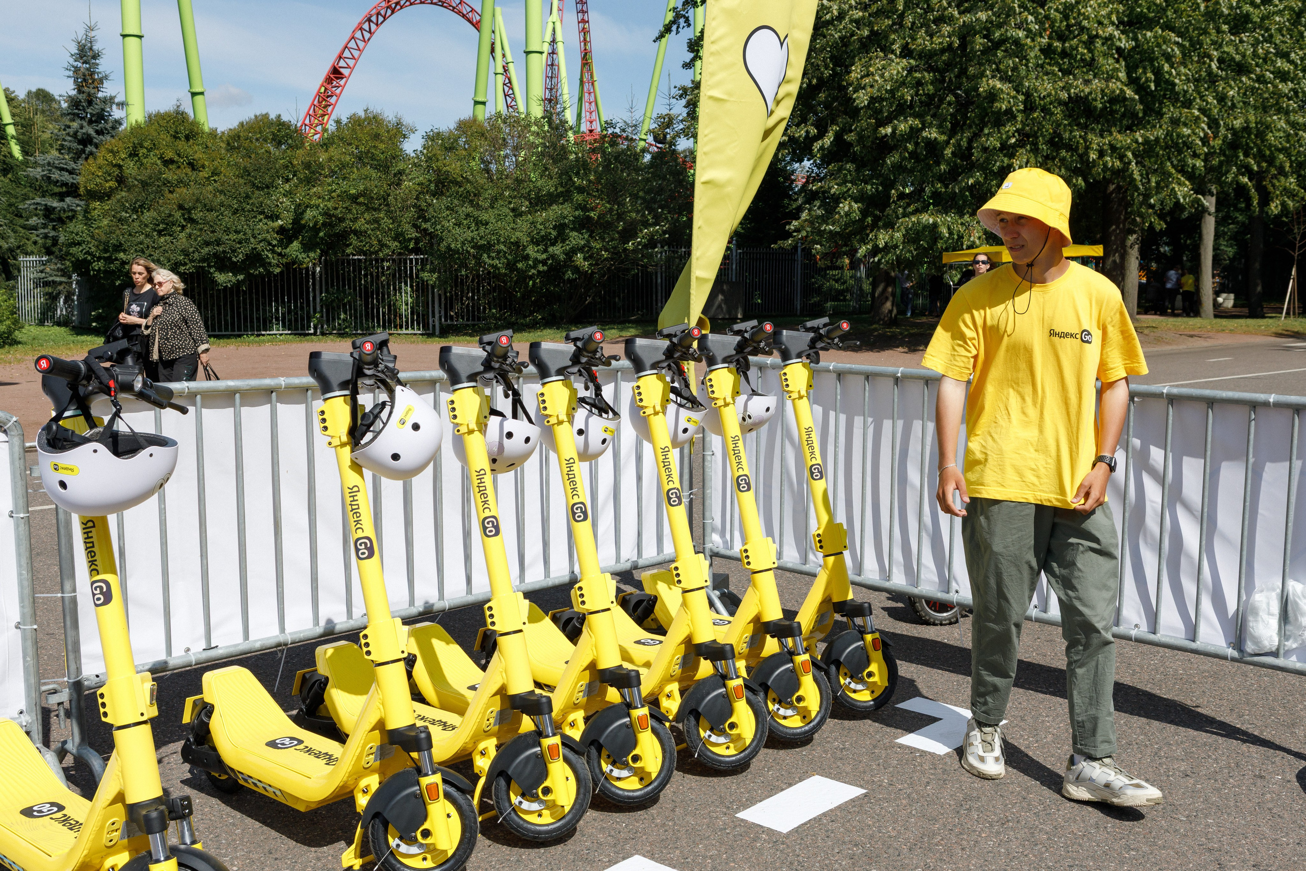 Яндекс Самокат. Свадебный и репортажный фотограф в Санкт-Петербурге Николай Голованов