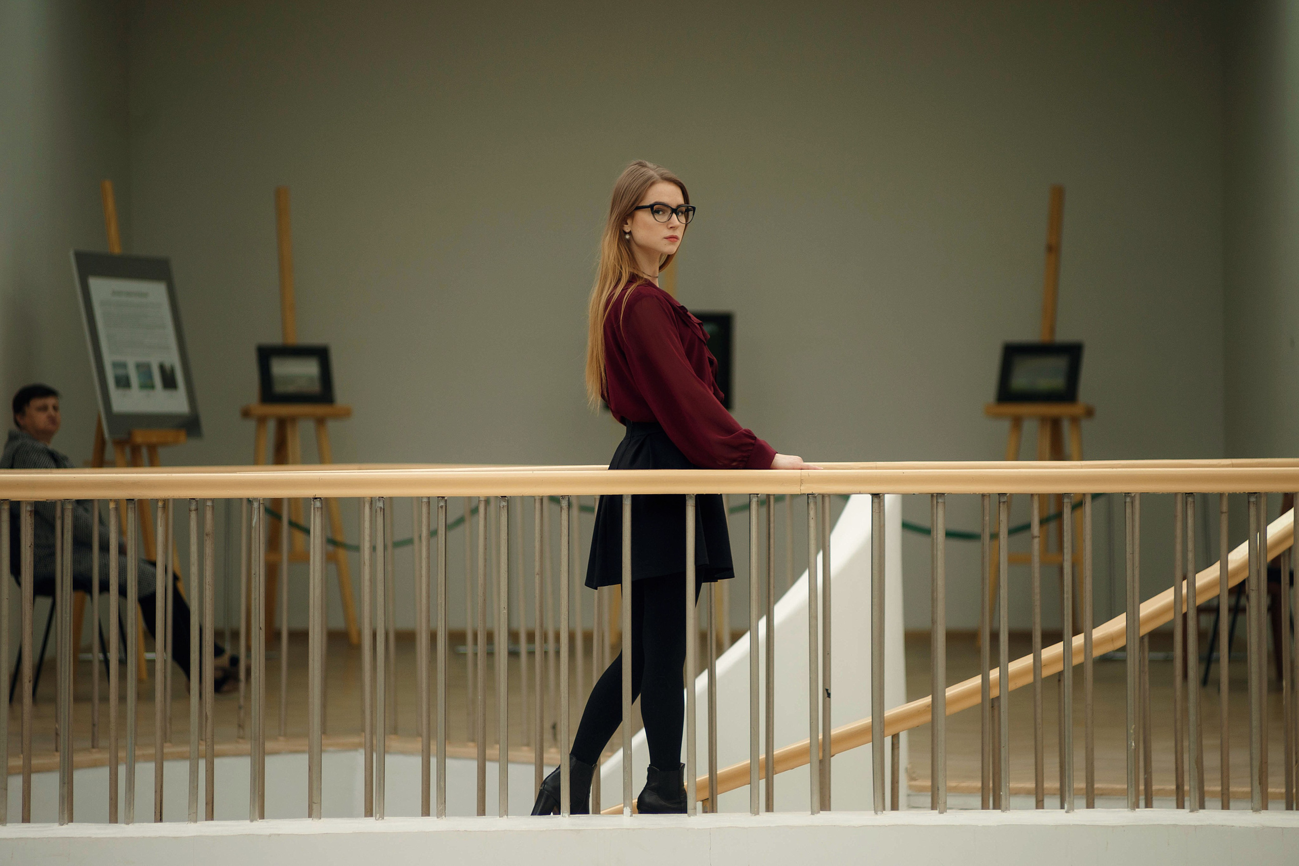 Фотосессия с Машей в Чувашском художественном музее. Портретный и репортажный фотограф в Чебоксарах Андриян Чаркин