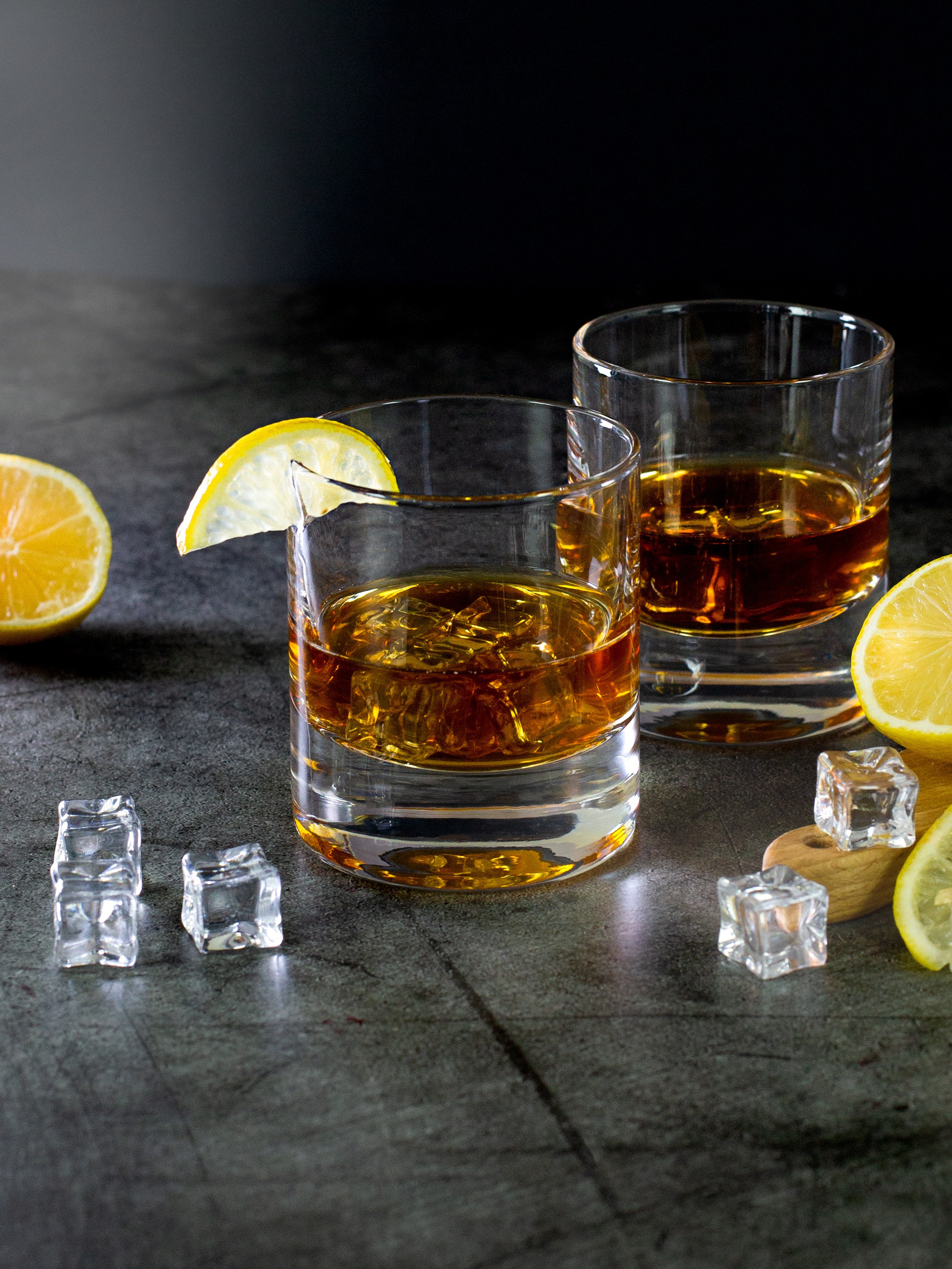 Предметная съемка, фотосъемка стекла, фотосессия для посуды, предметный фотографа СПб 