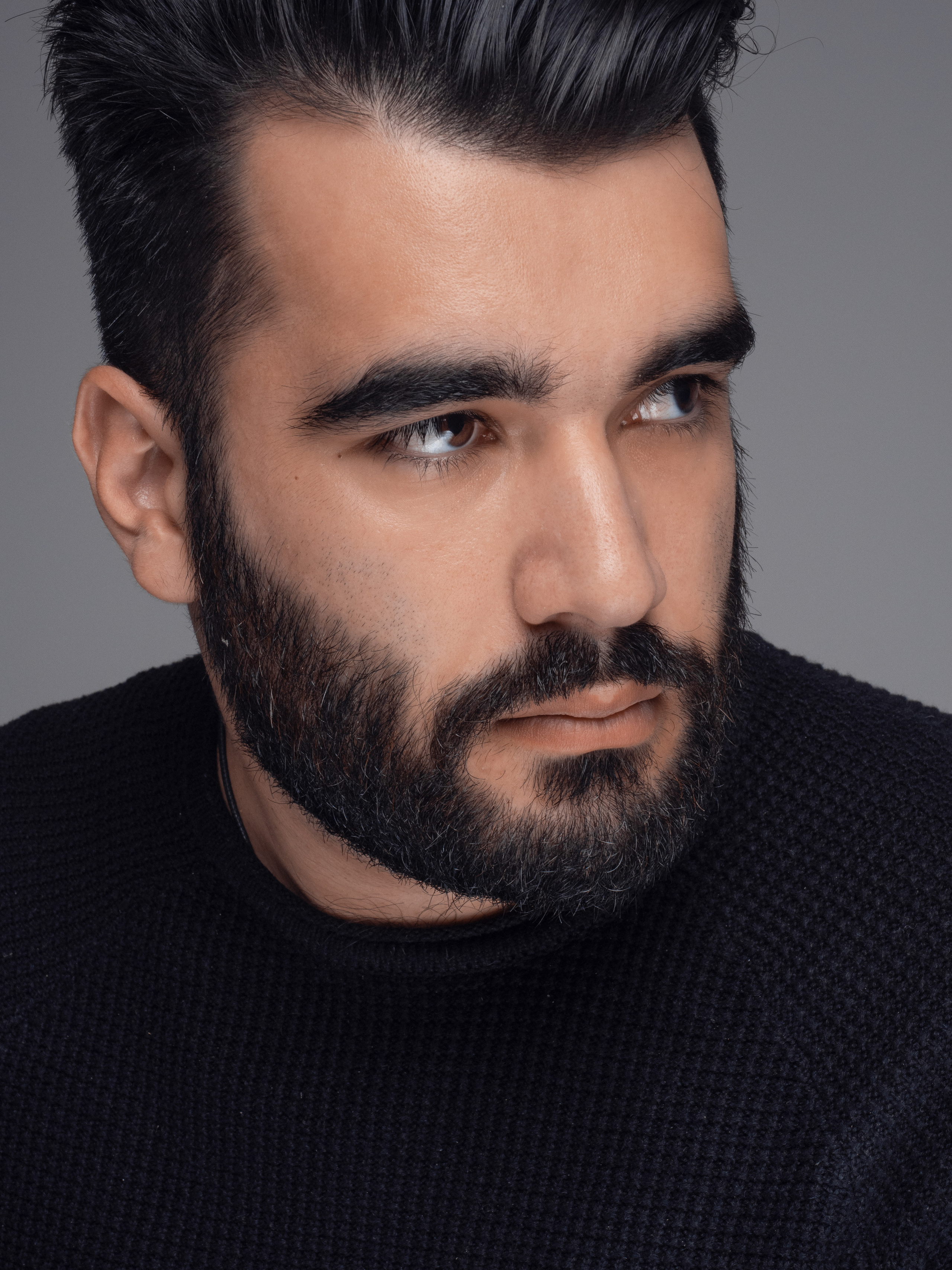 Мужской студийный портрет. Свадебный и репортажный фотограф Элина Козырьянова