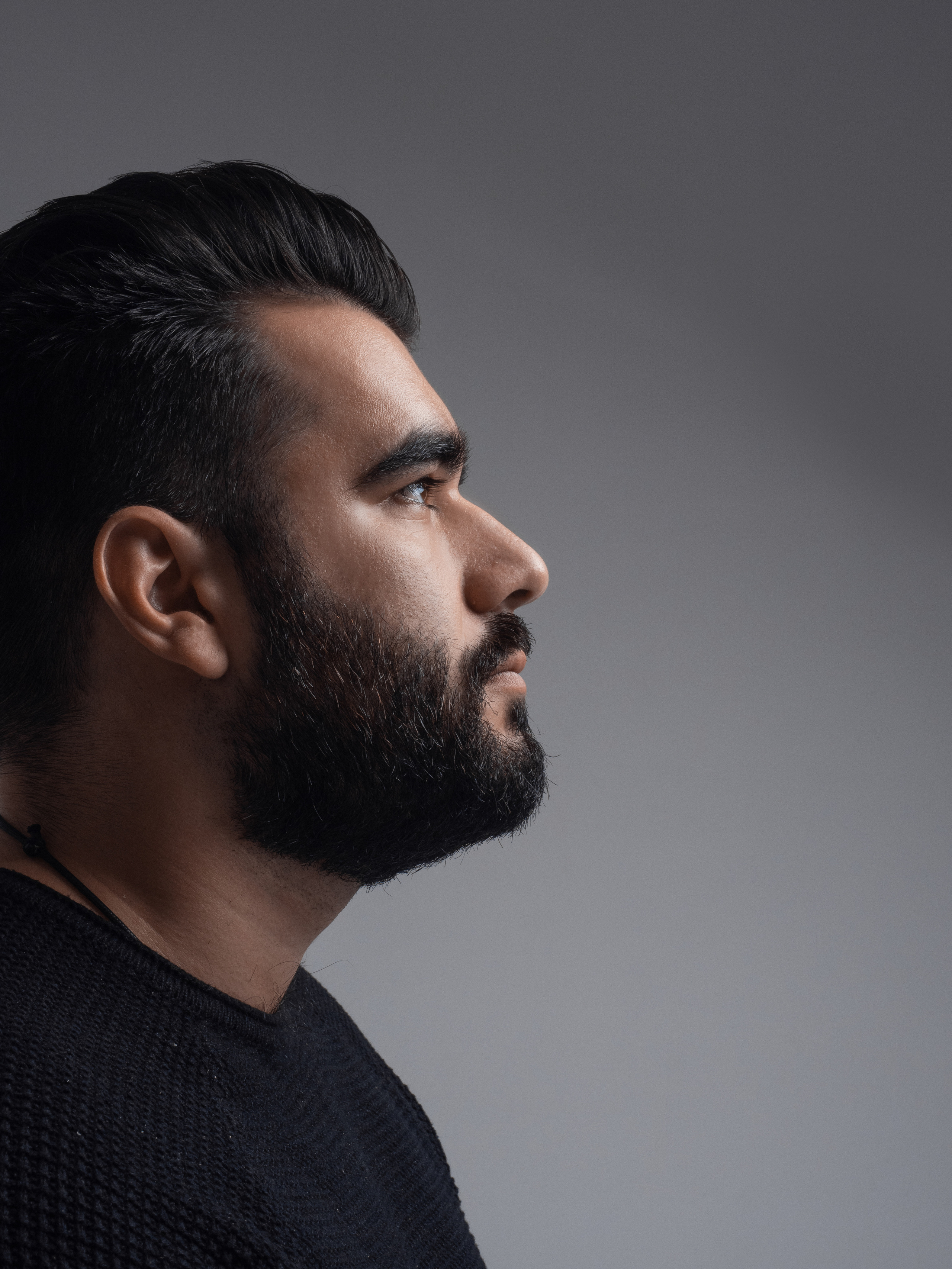 Мужской студийный портрет. Свадебный и репортажный фотограф Элина Козырьянова