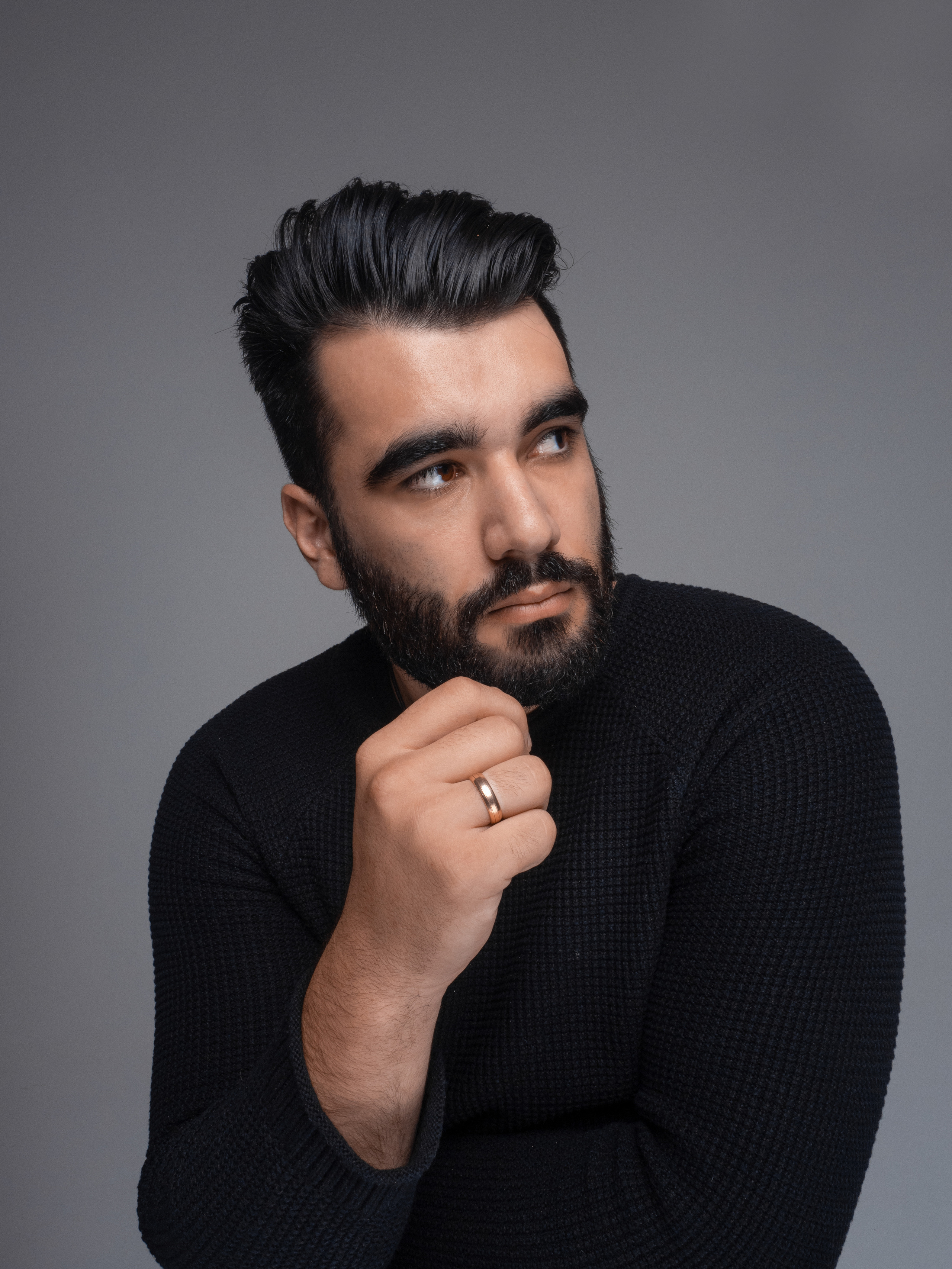 Мужской студийный портрет. Свадебный и репортажный фотограф Элина Козырьянова