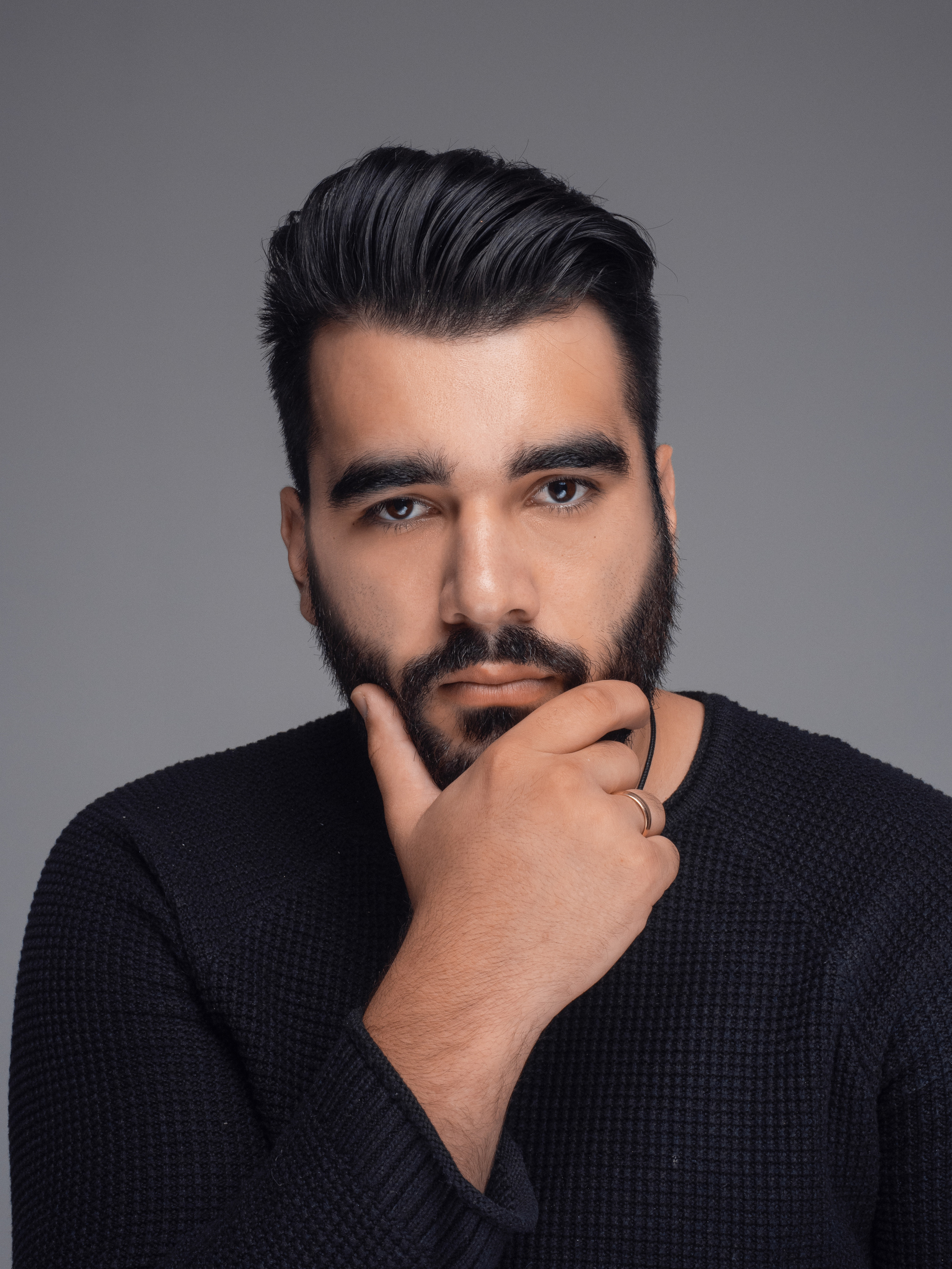 Мужской студийный портрет. Свадебный и репортажный фотограф Элина Козырьянова