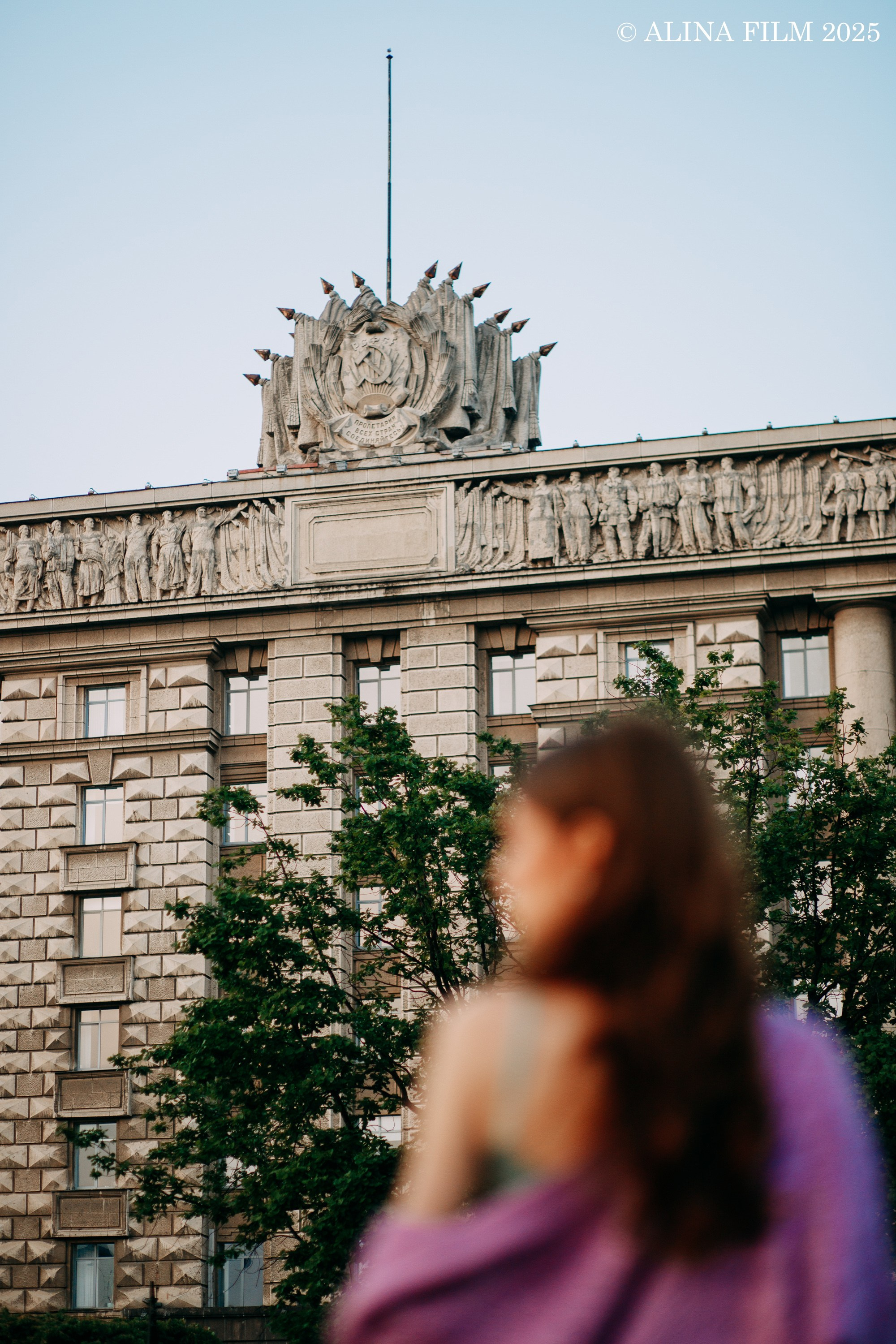 Фотосессия в сирени в Санкт-Петербурге. Фотограф в Санкт-Петербурге Alina Film