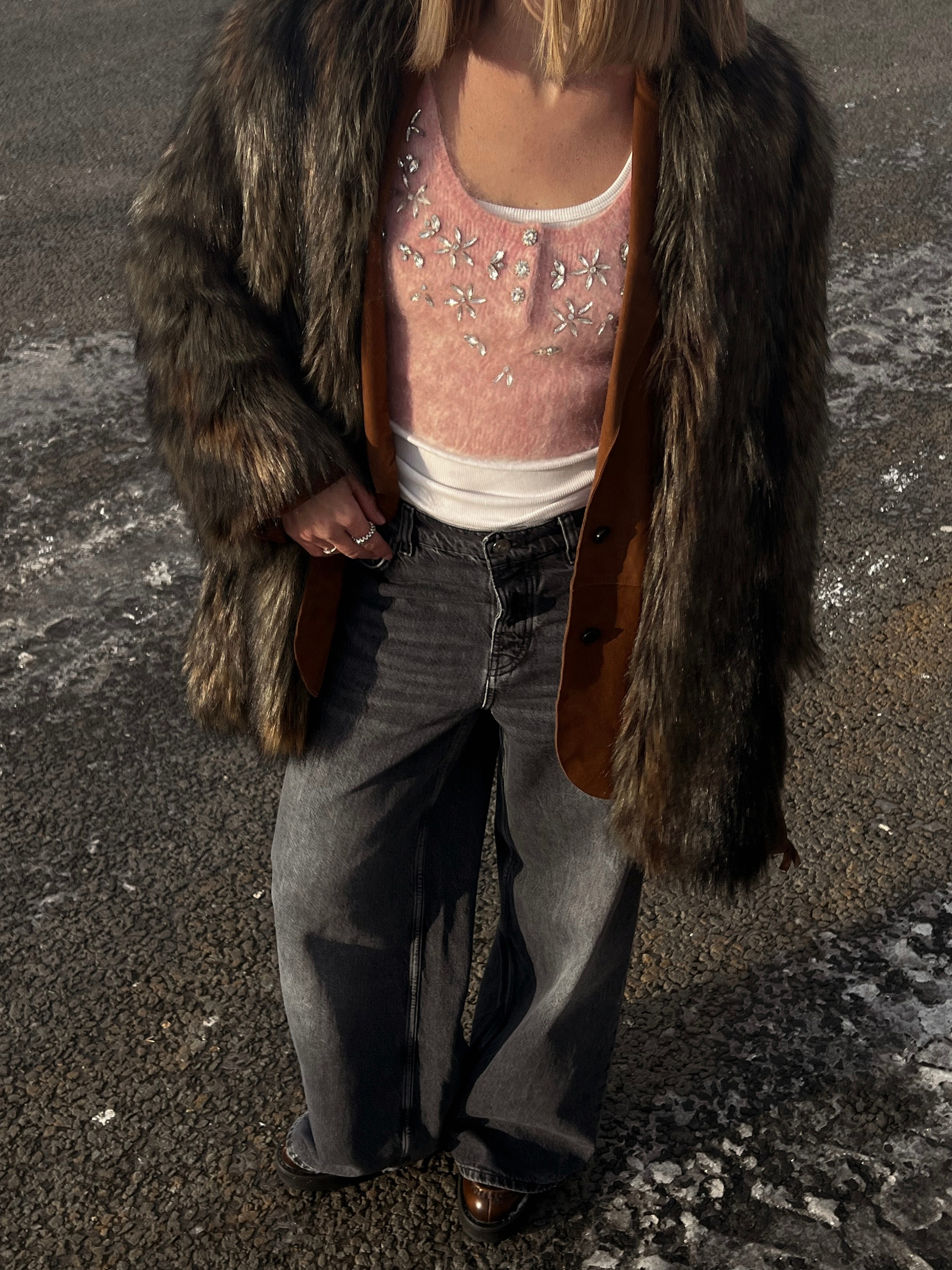 Настя — street съемка. Мобильный фотограф и видеограф — Алина