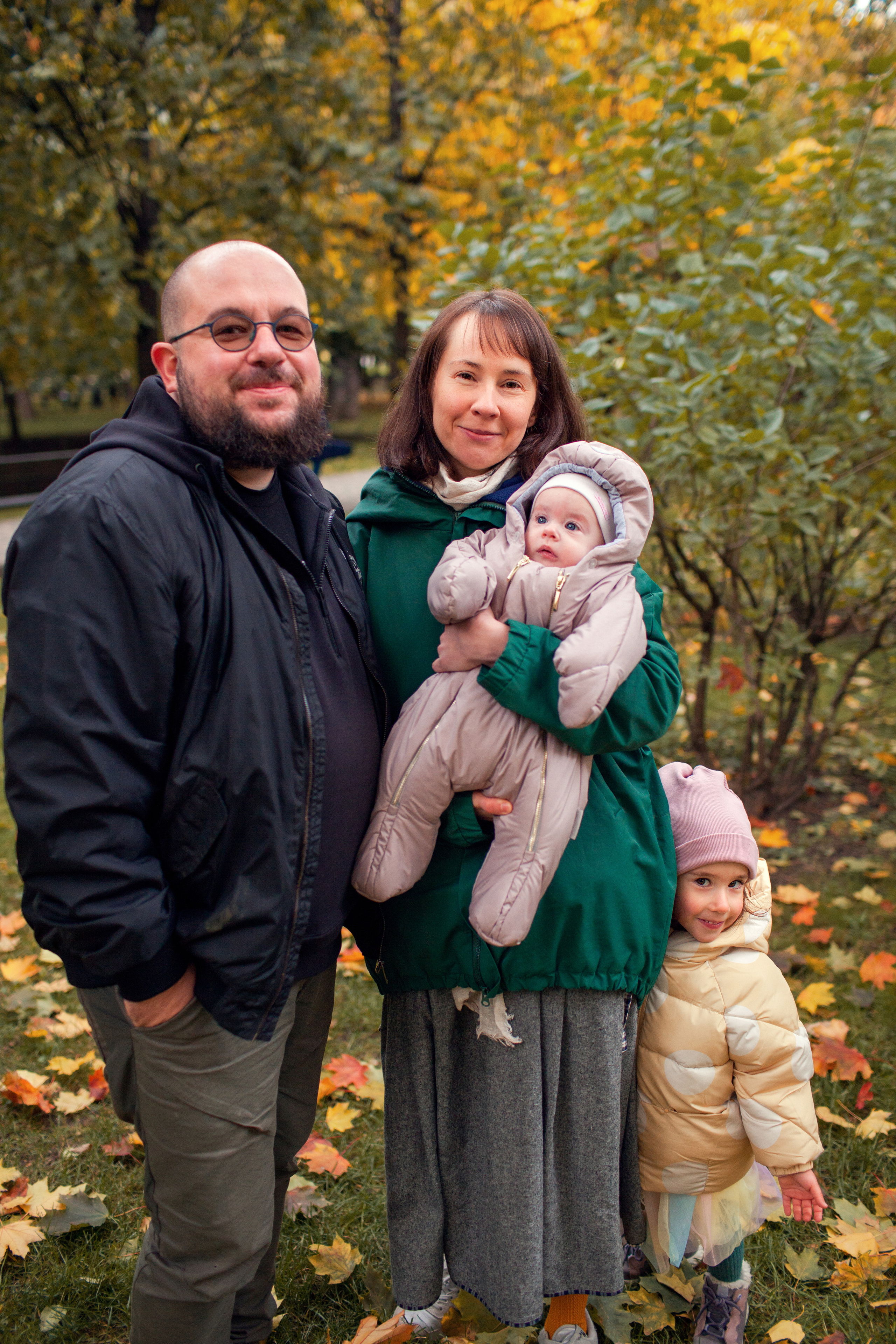 Алла, Андрей, Аня и Саша. Таганский детский парк. Детский и семейный фотограф в Москве и московской области Елена Титова