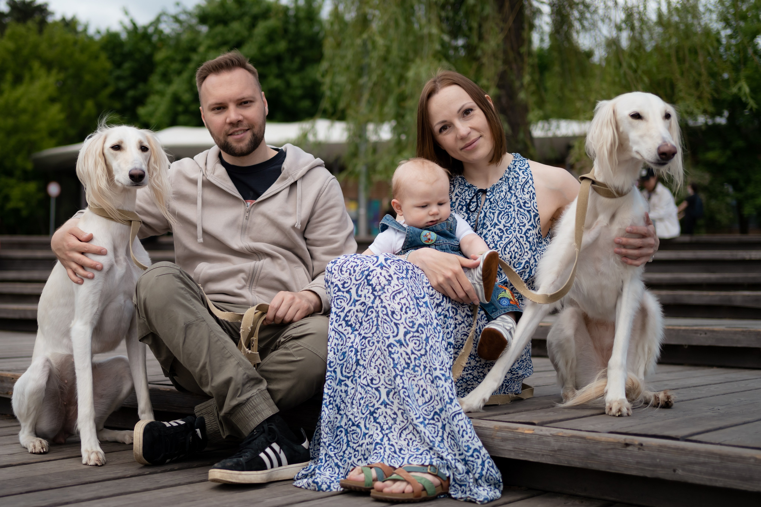Софья с семьёй на ВДНХ. Семейный фотограф Варвара Сорока в городе Москве
